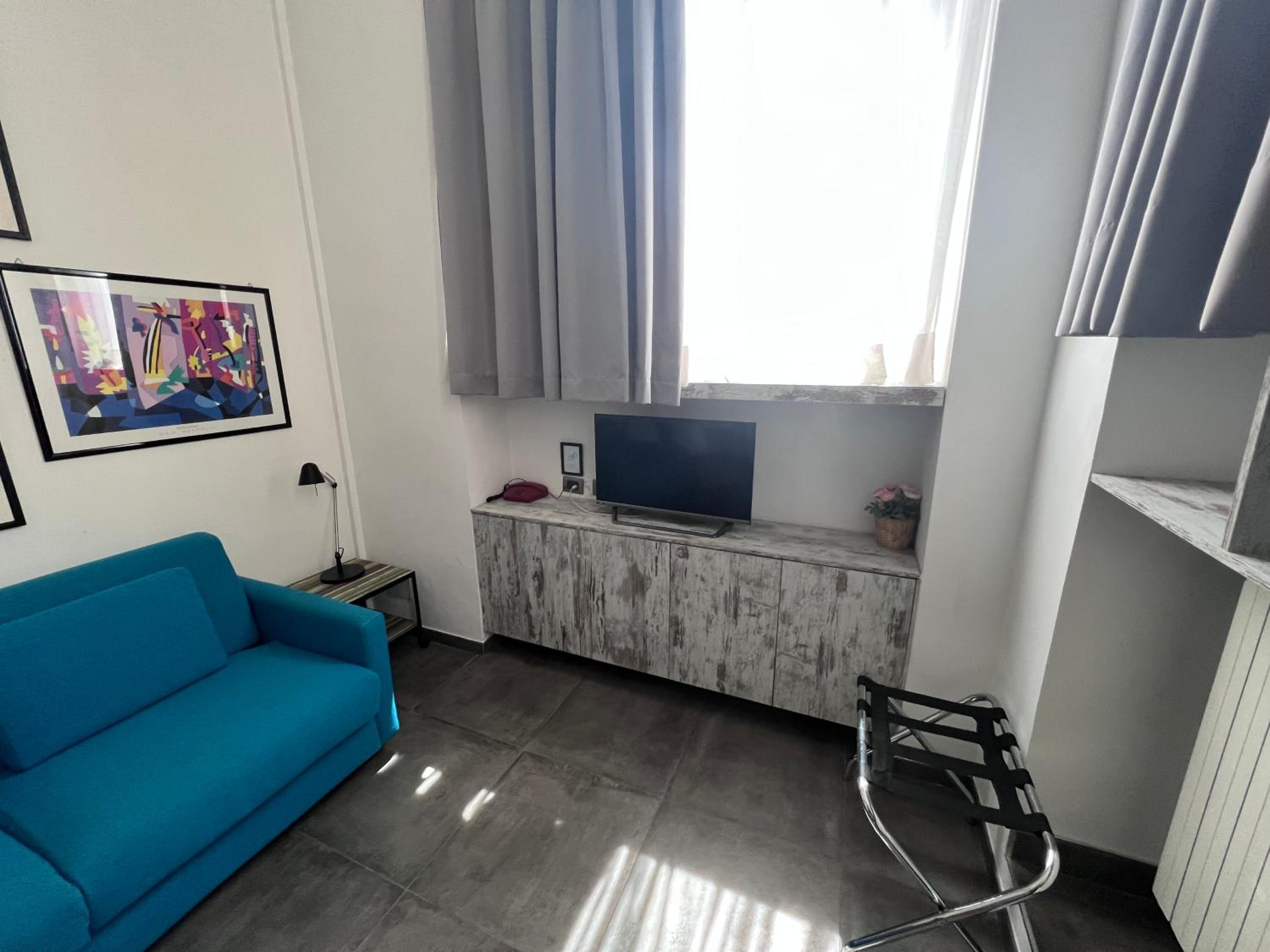 Loft - Photo 16