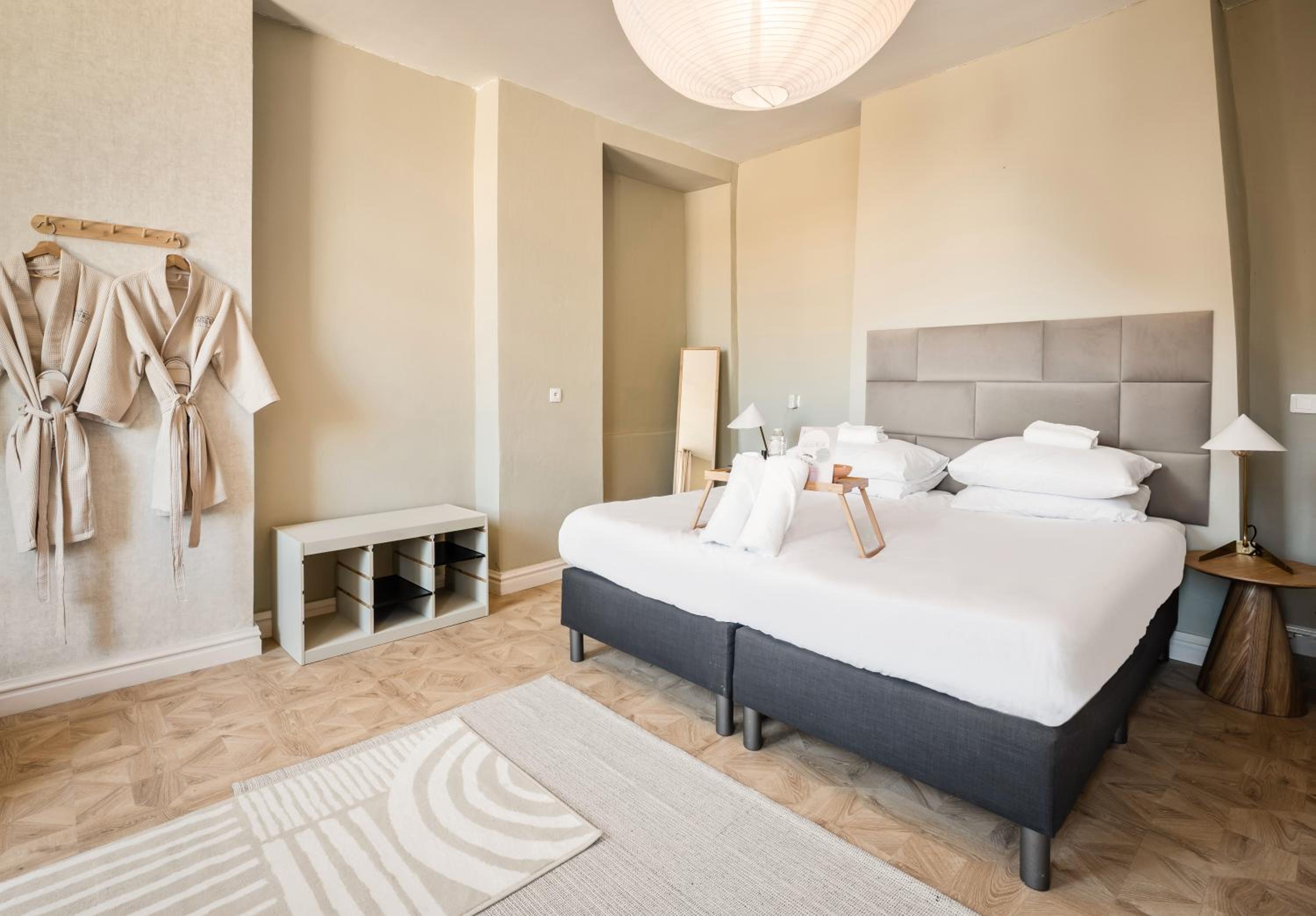 Deluxe Family Suite photo 2