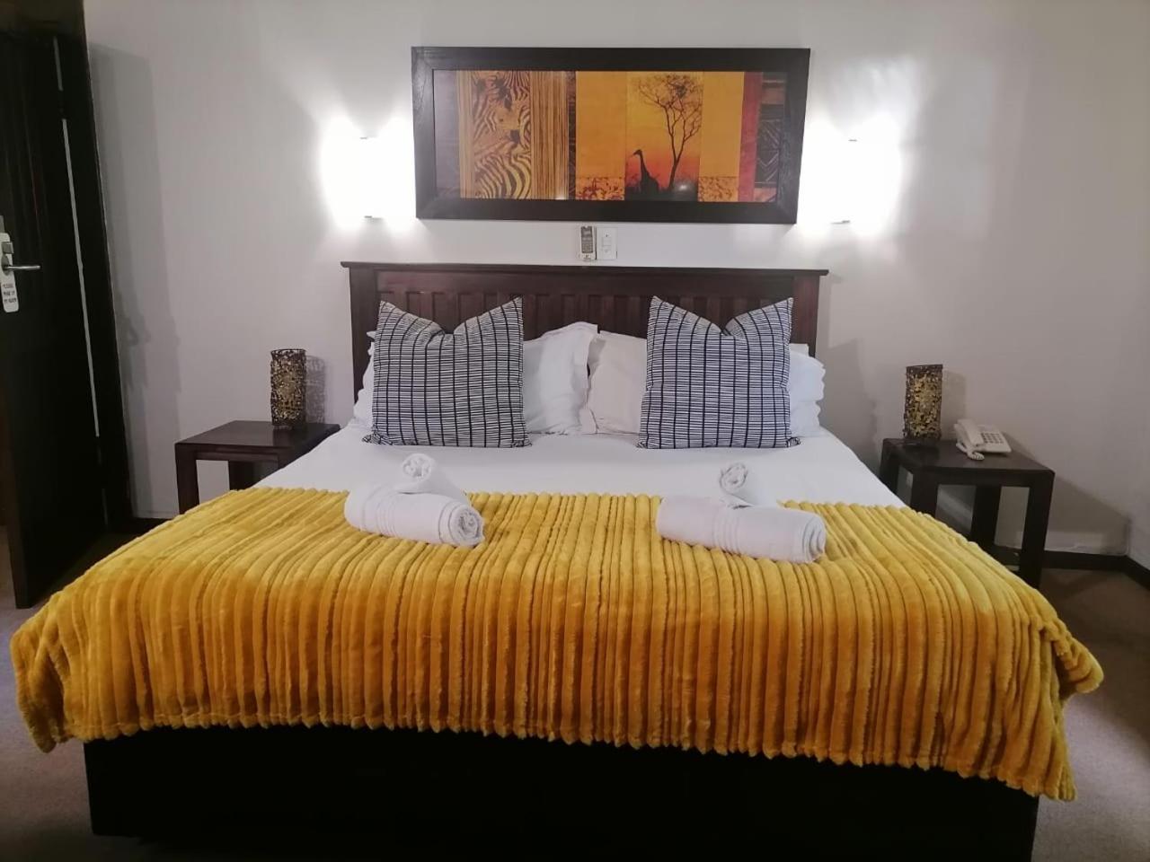 Standard Room - The Main House - Photo 2
