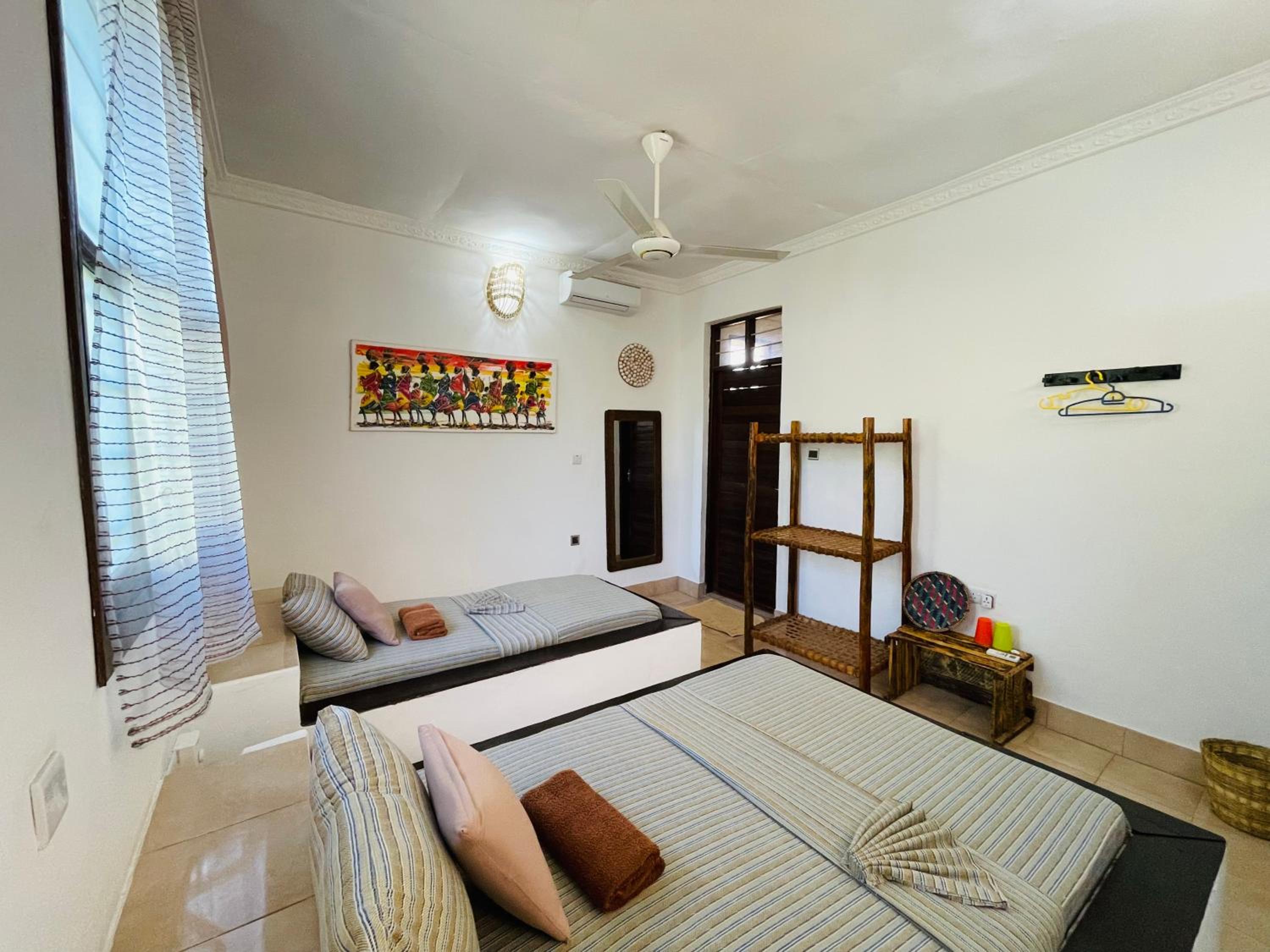 Twin Room with Terrace - Photo 1