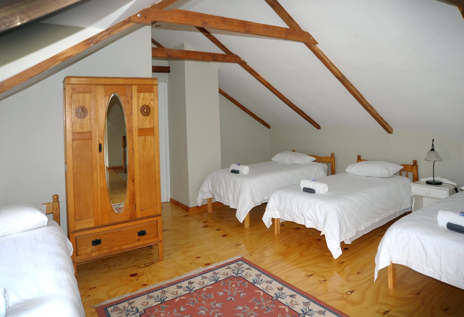 Three-Bedroom House photo 1