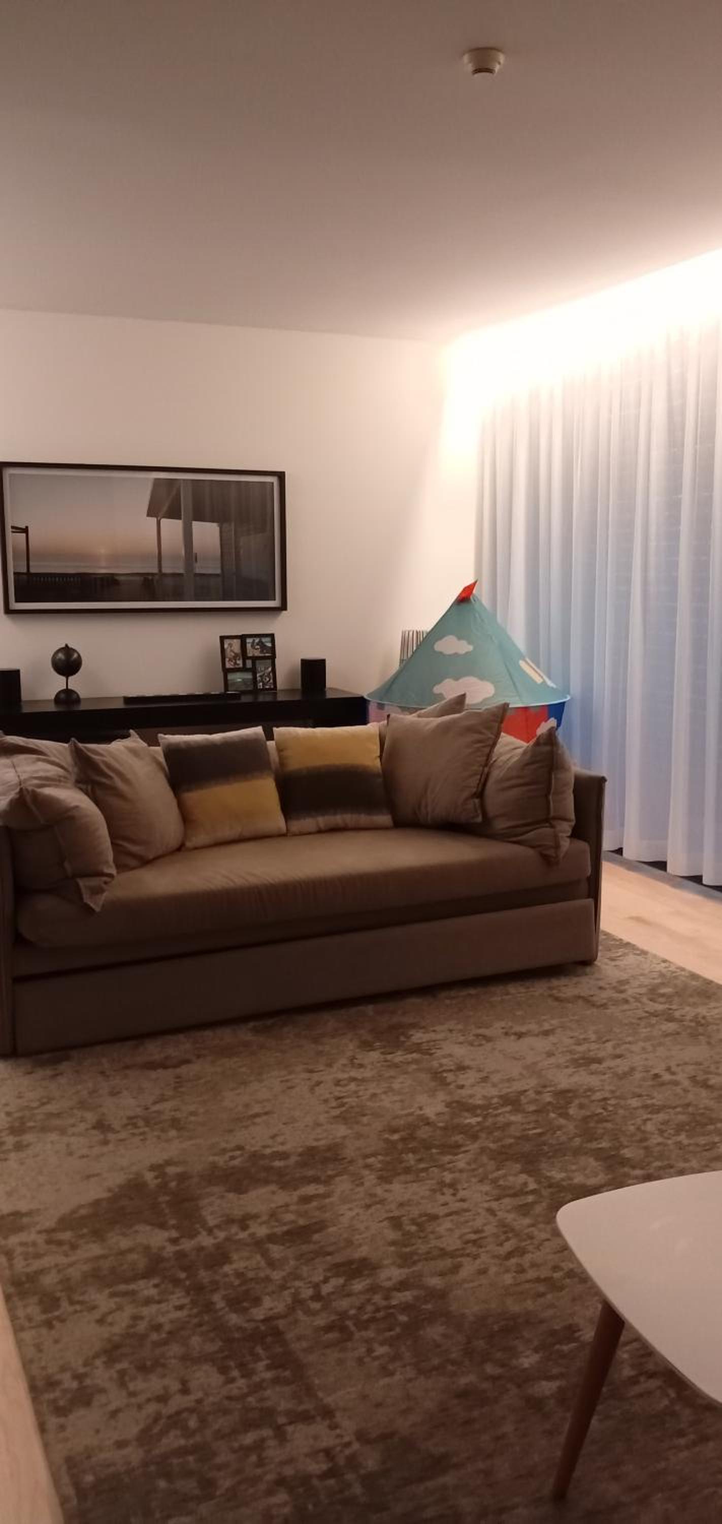 Three-Bedroom House photo 2