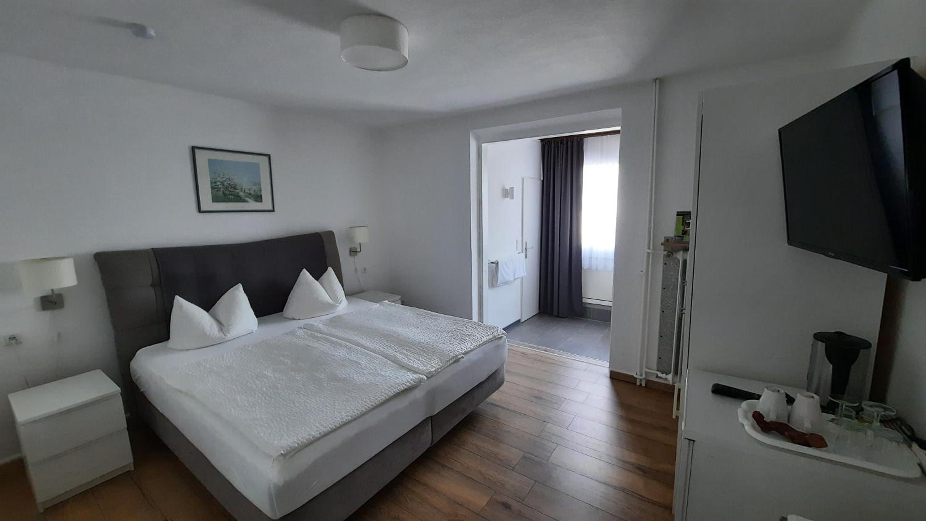 Standard Double Room photo 3
