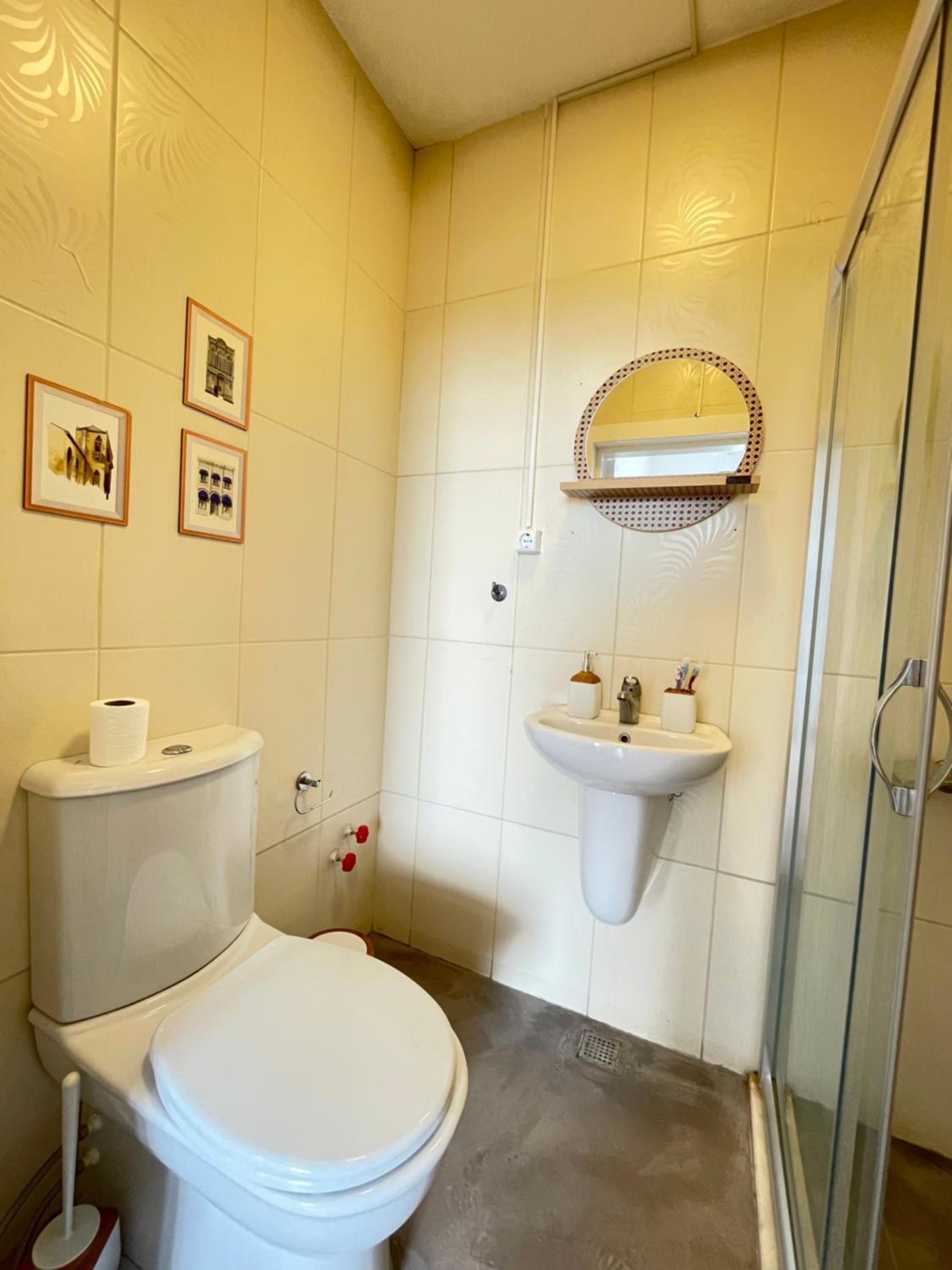 Double Room with Balcony and Sea View - Photo 6