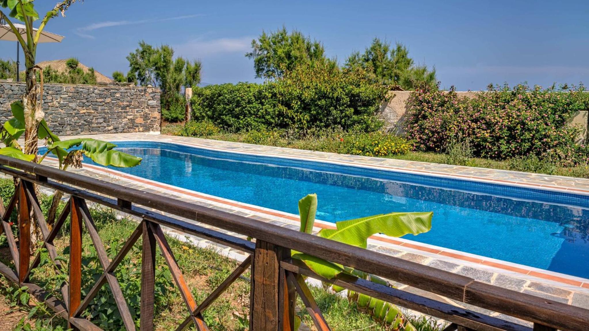 Villa photo 3