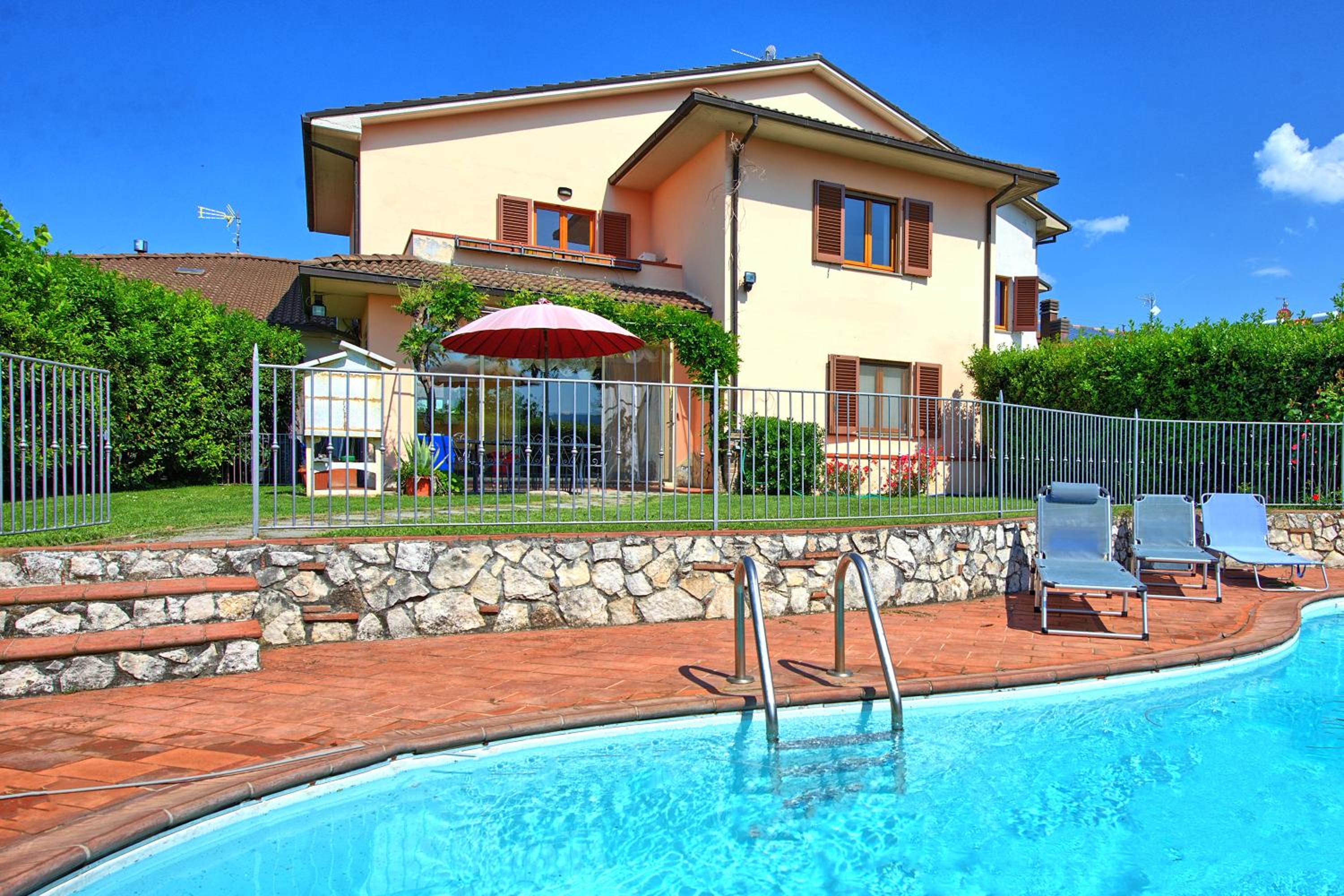 Villa With Private Pool photo 3