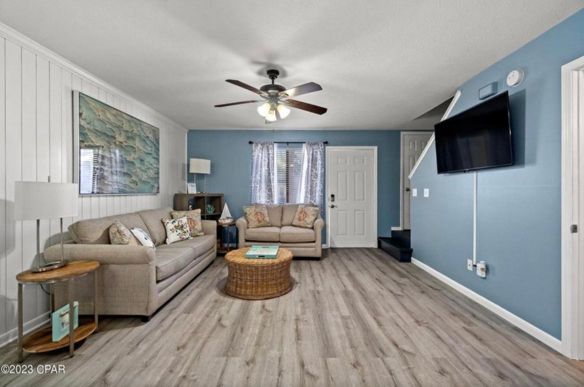 Two-Bedroom Apartment photo 1