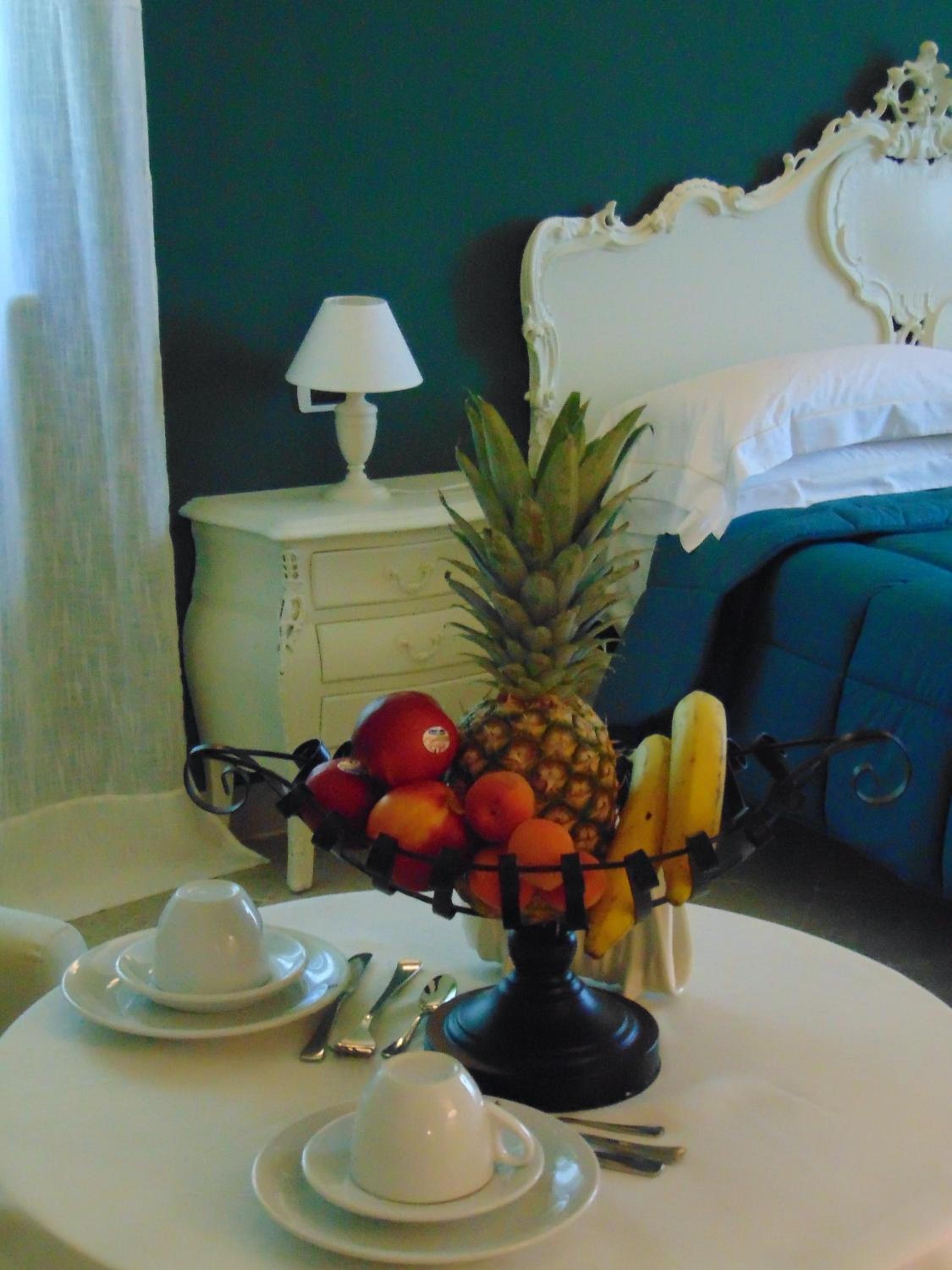 Deluxe King Room photo 3