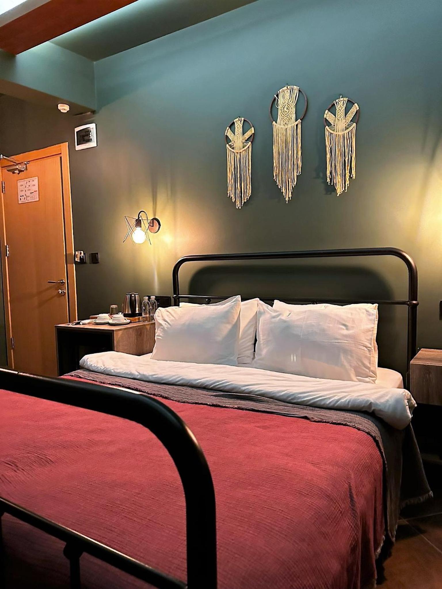 Budget Double Room photo 3