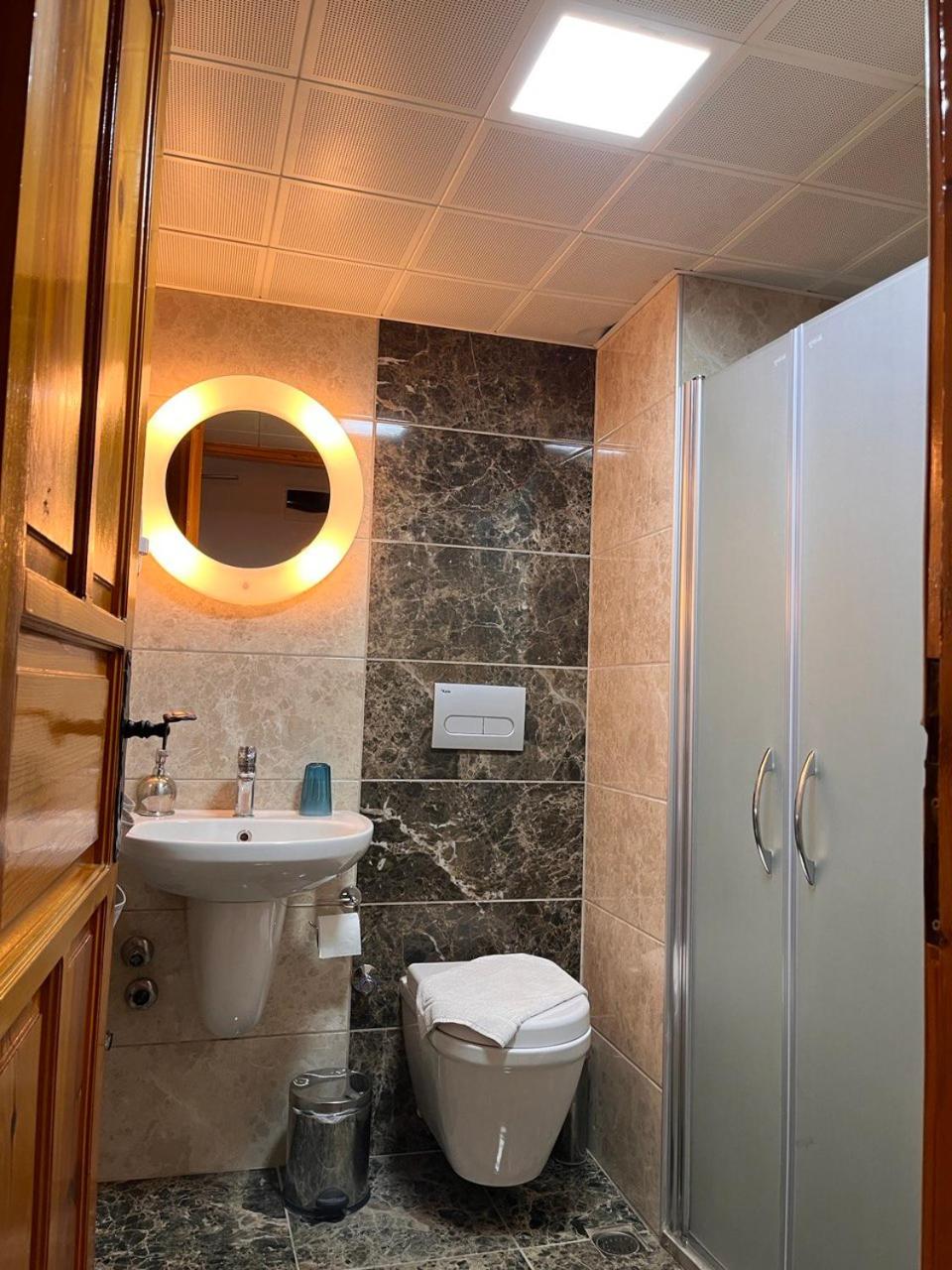 Triple Room with Pool View - Photo 2