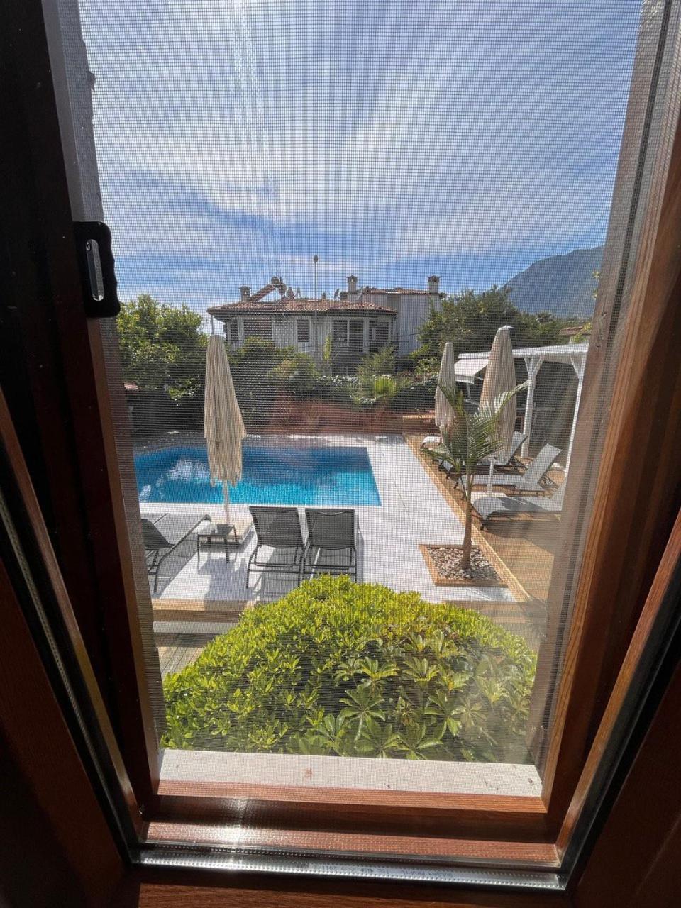 Triple Room with Balcony - Photo 3