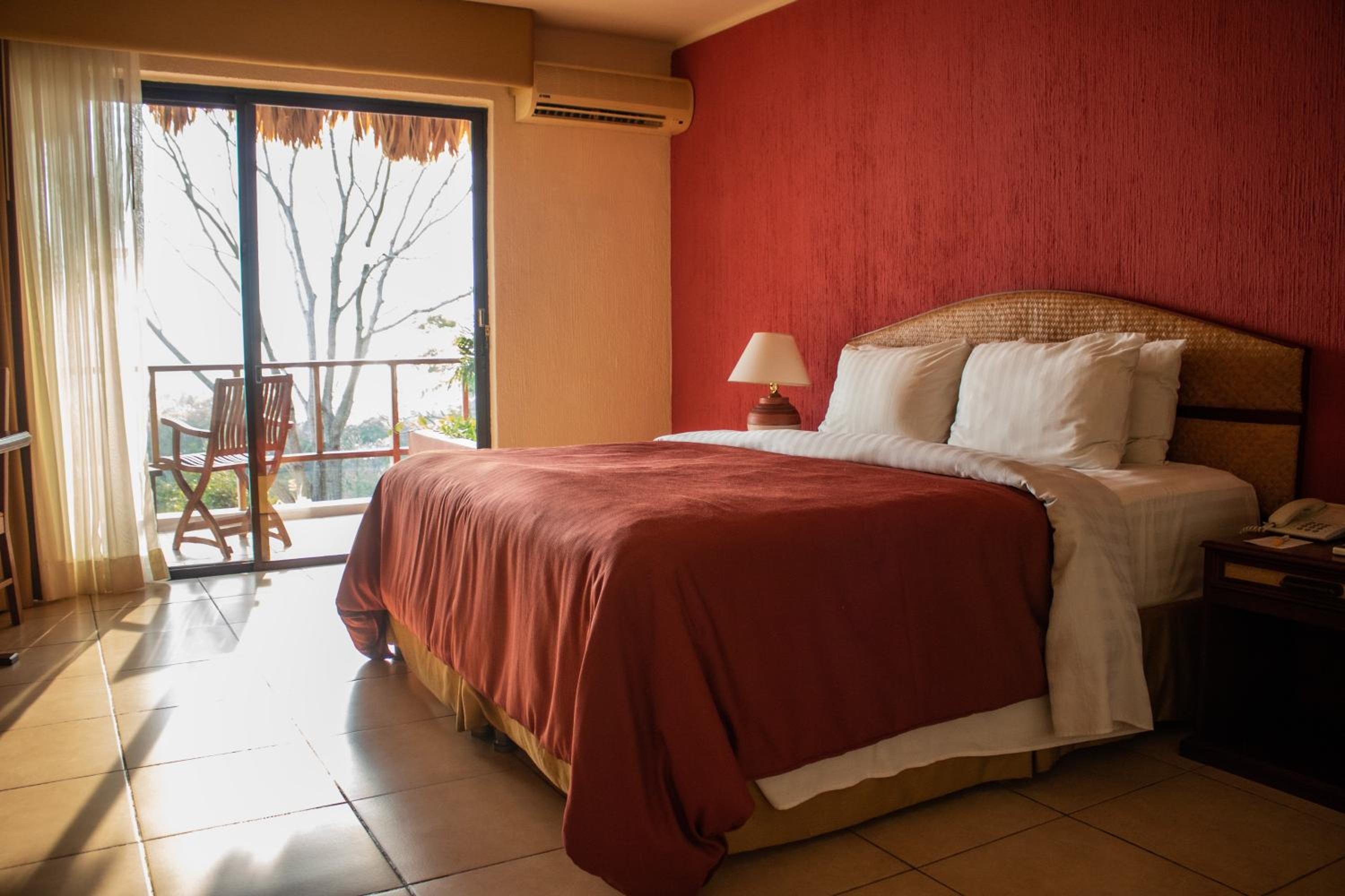 Double Room - Photo 4