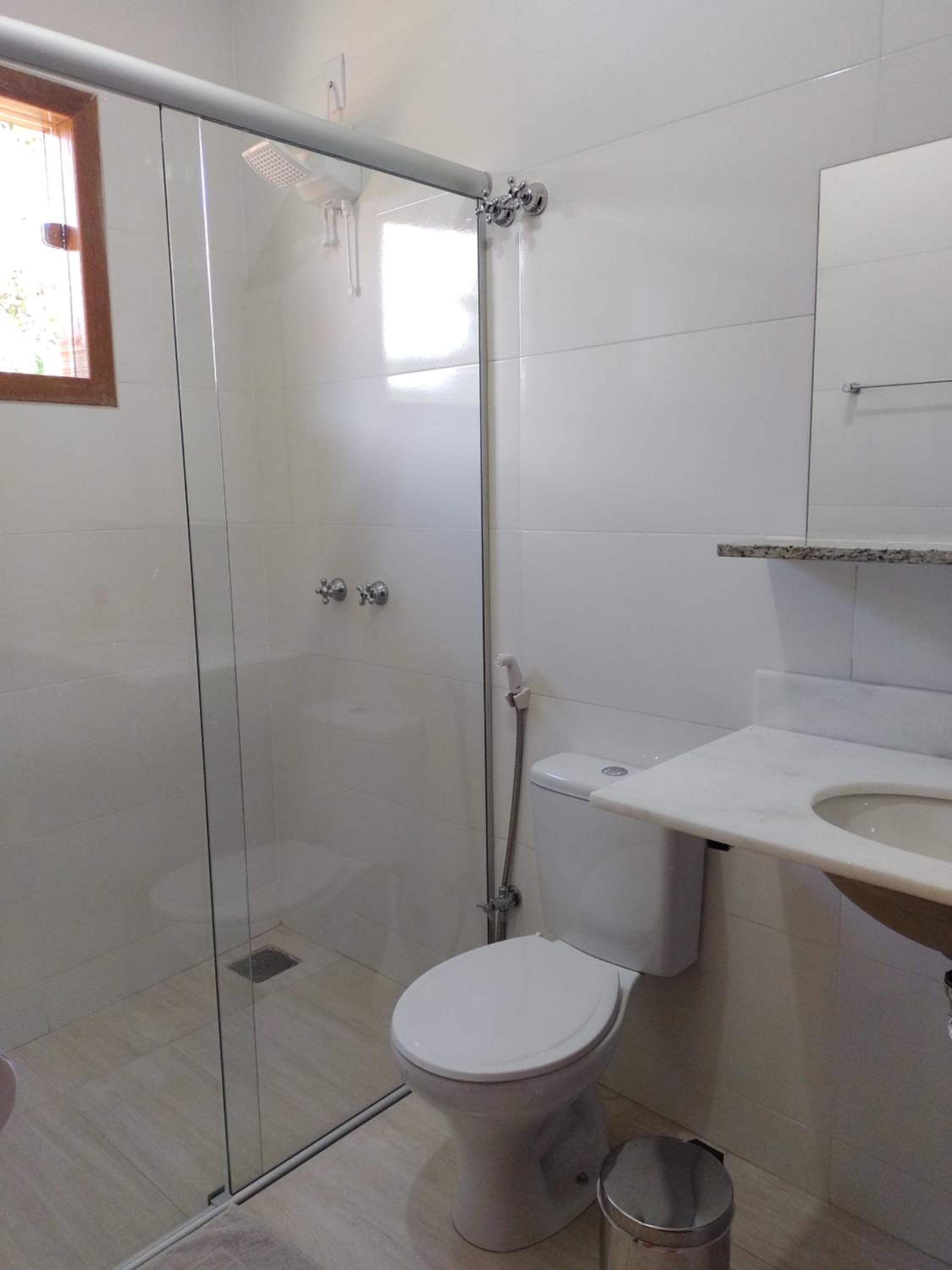 Suite - Photo 10