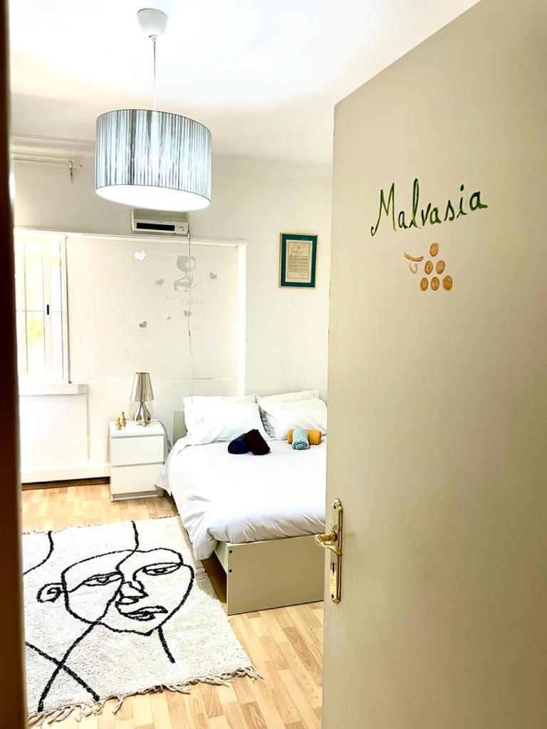 Economy Quadruple Room with Shared Bathroom photo 1