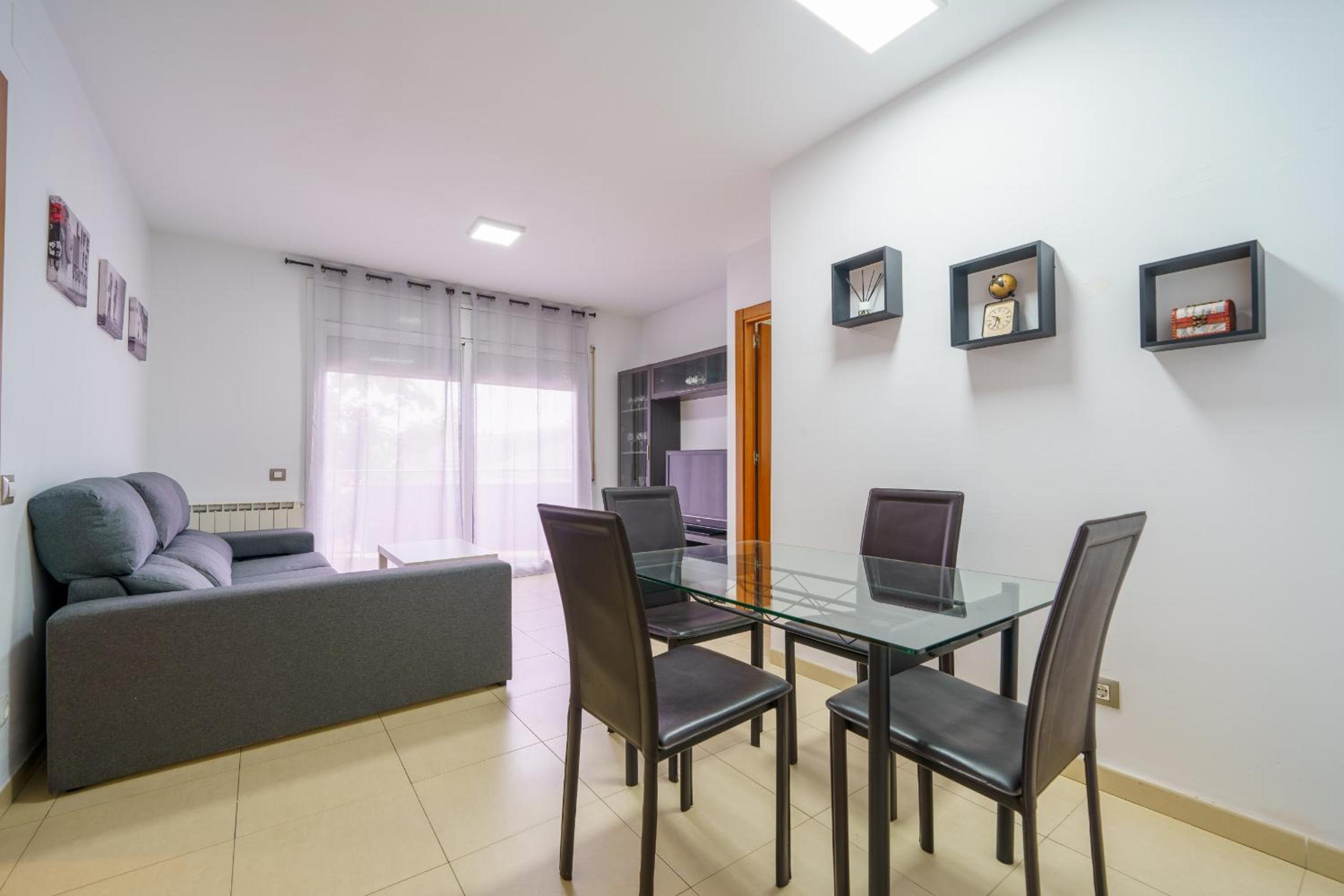 Apartamento con Balcón