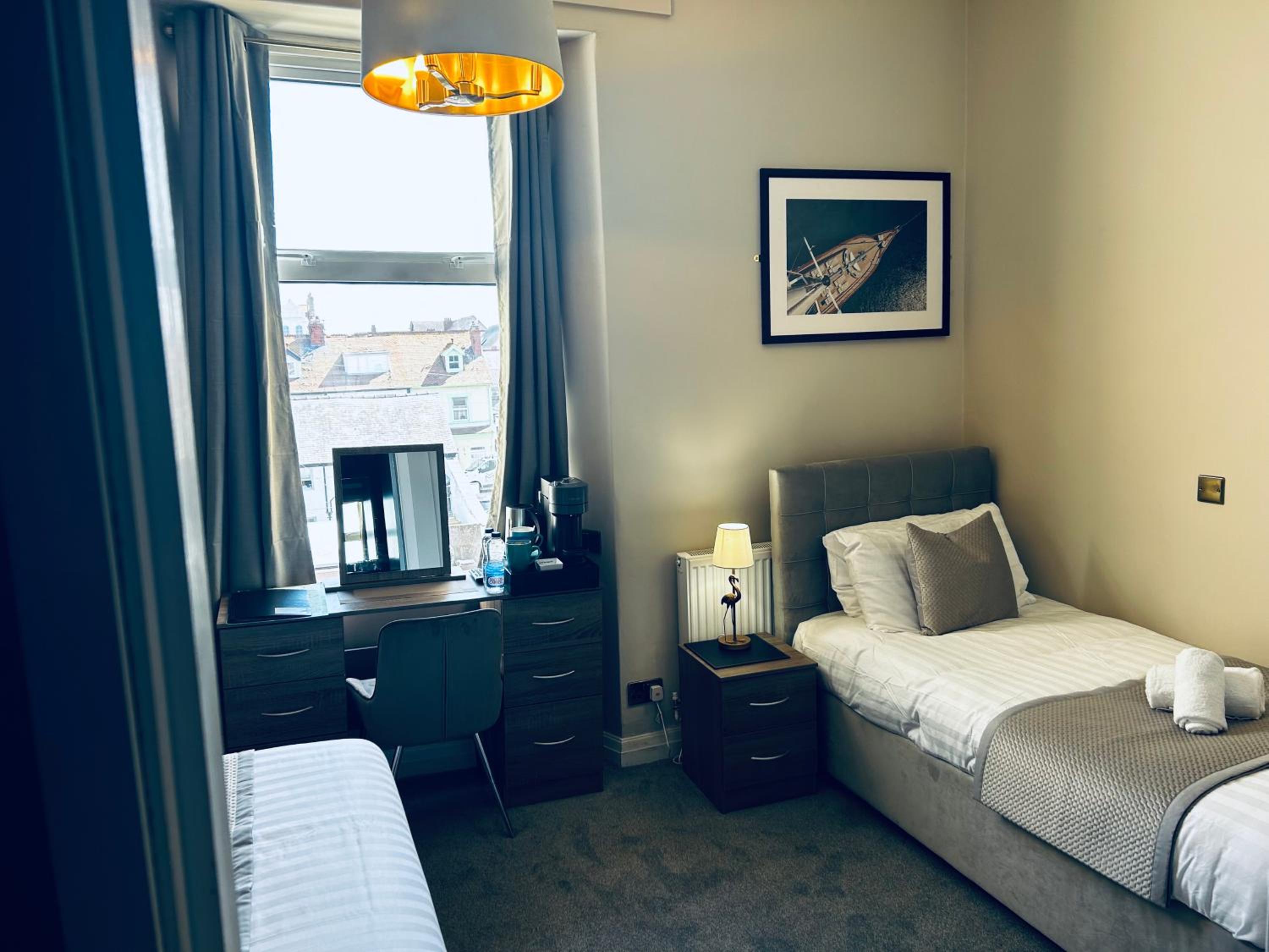 Twin Room with Mountain View photo 1