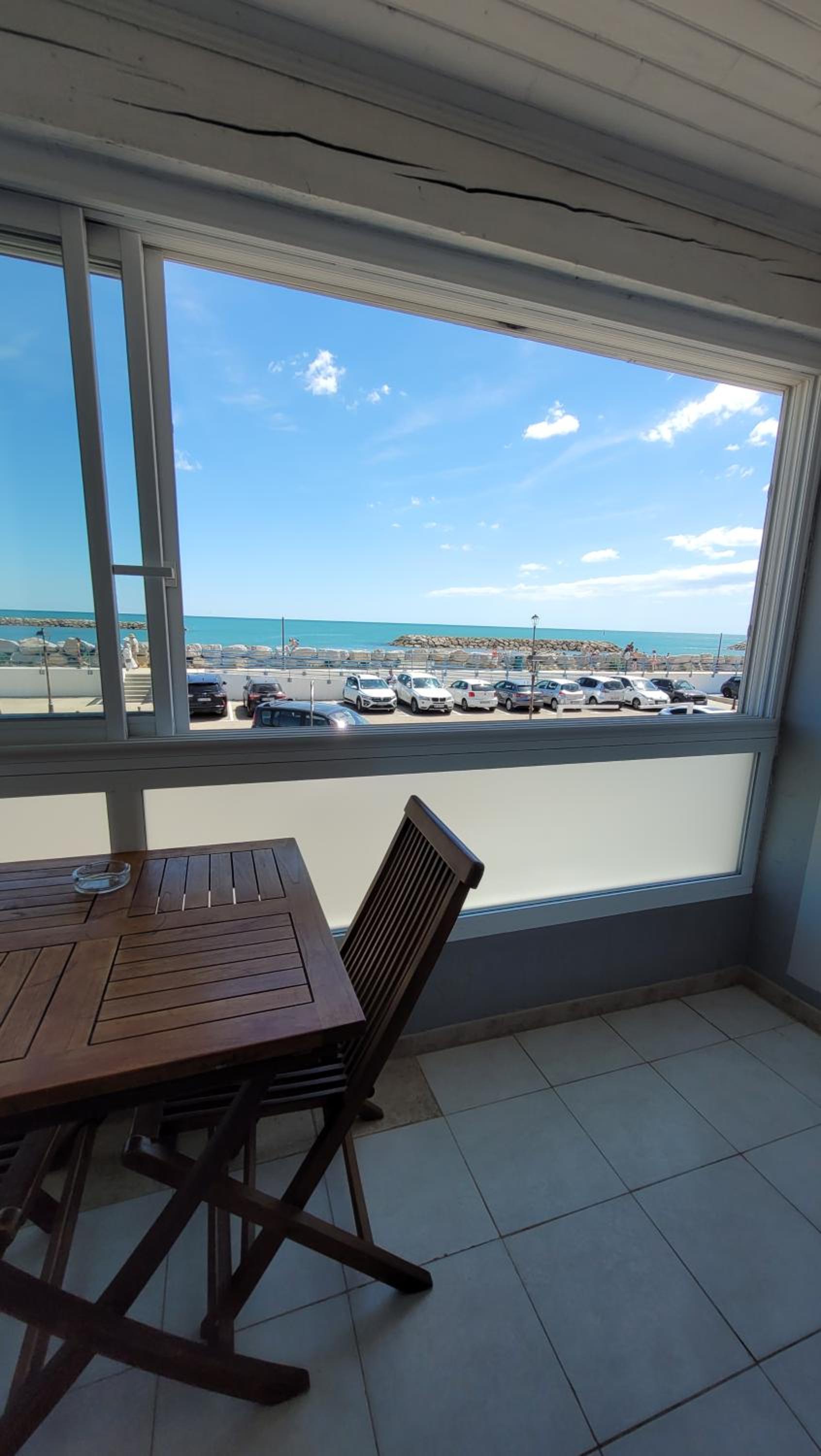 Premium Twin Room with bathroom, balcony and sea view photo 2