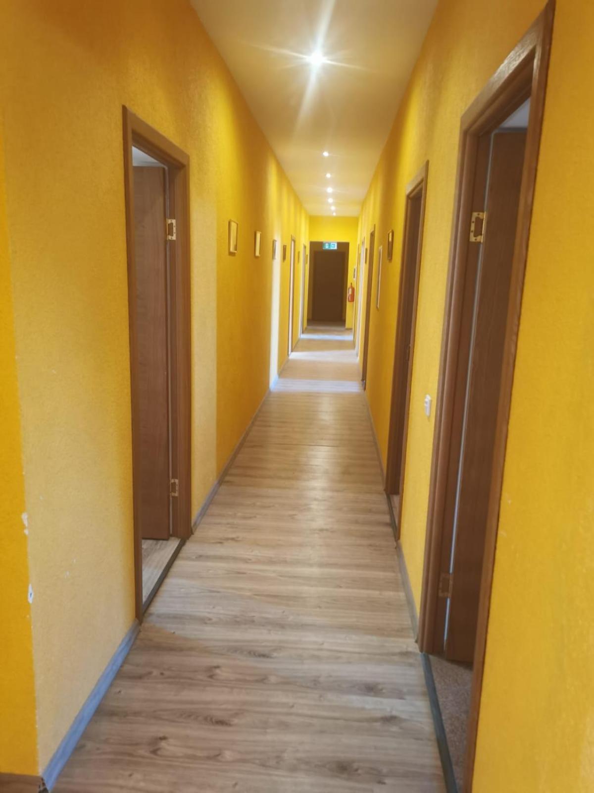 Queen Room With Shared Bathroom