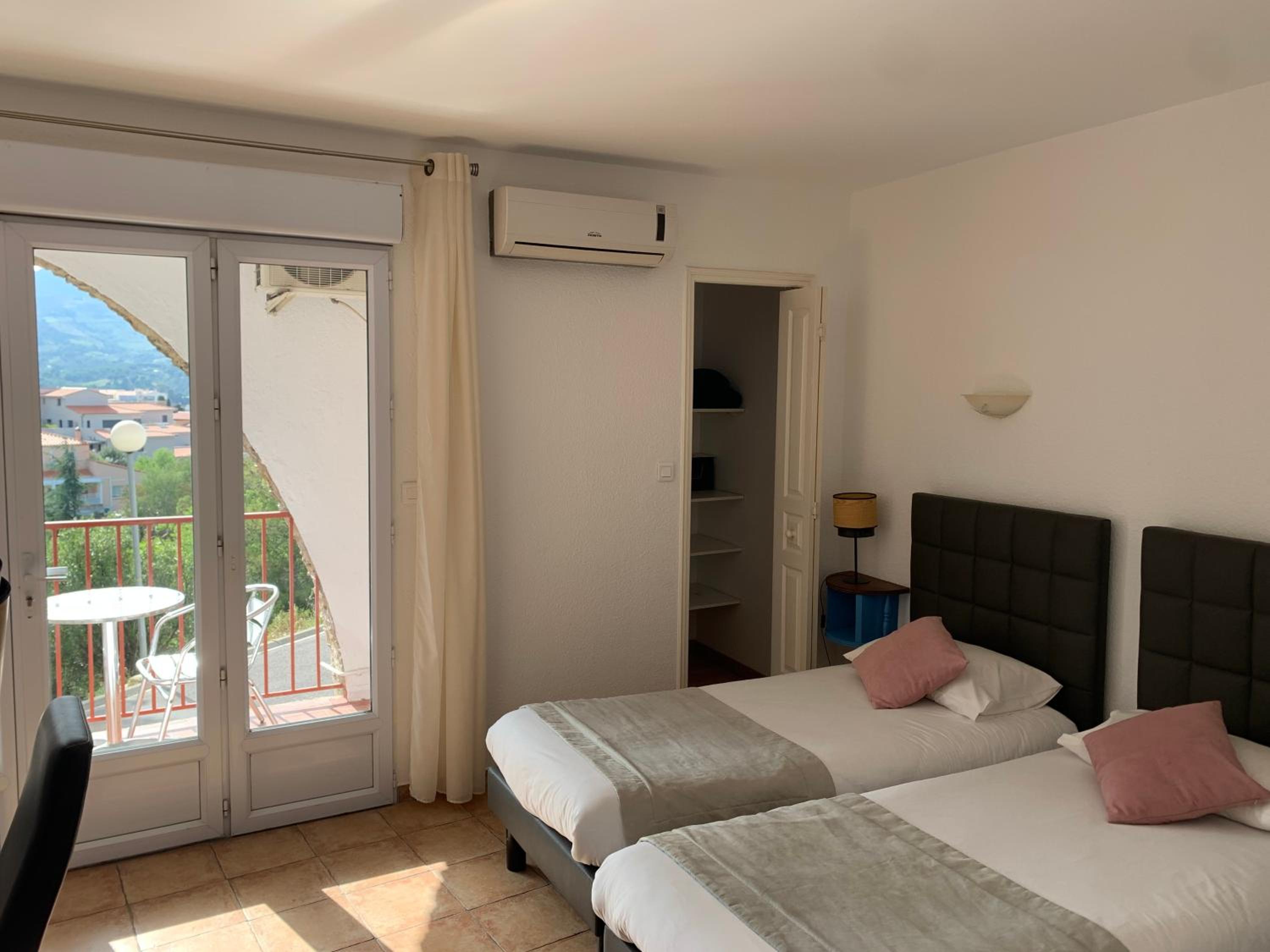 Chambre Lits Jumeaux Standard - Vue sur Montagne Chambre Lits Jumeaux Standard - Vue sur Montagne
