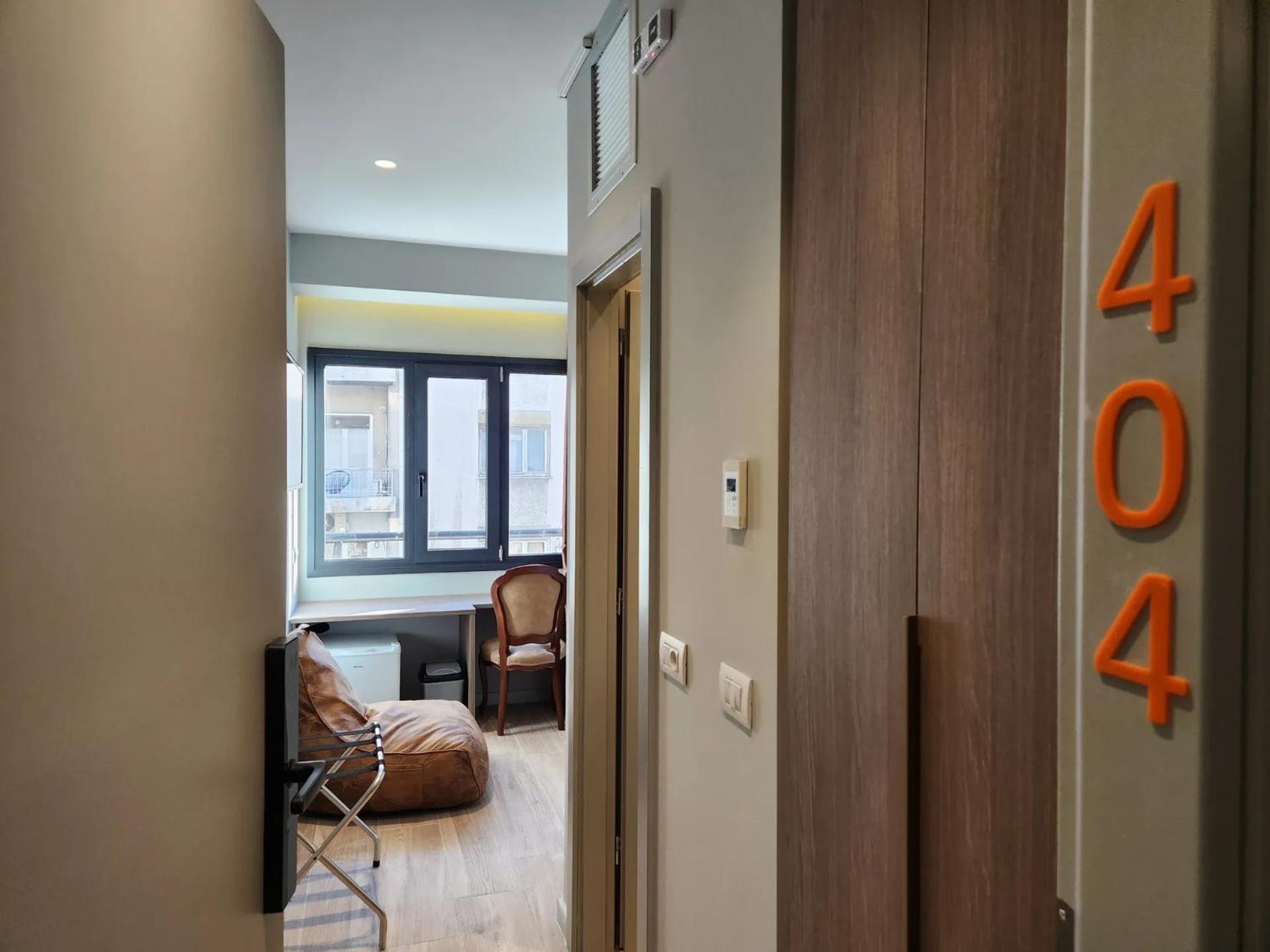 Deluxe Single Room