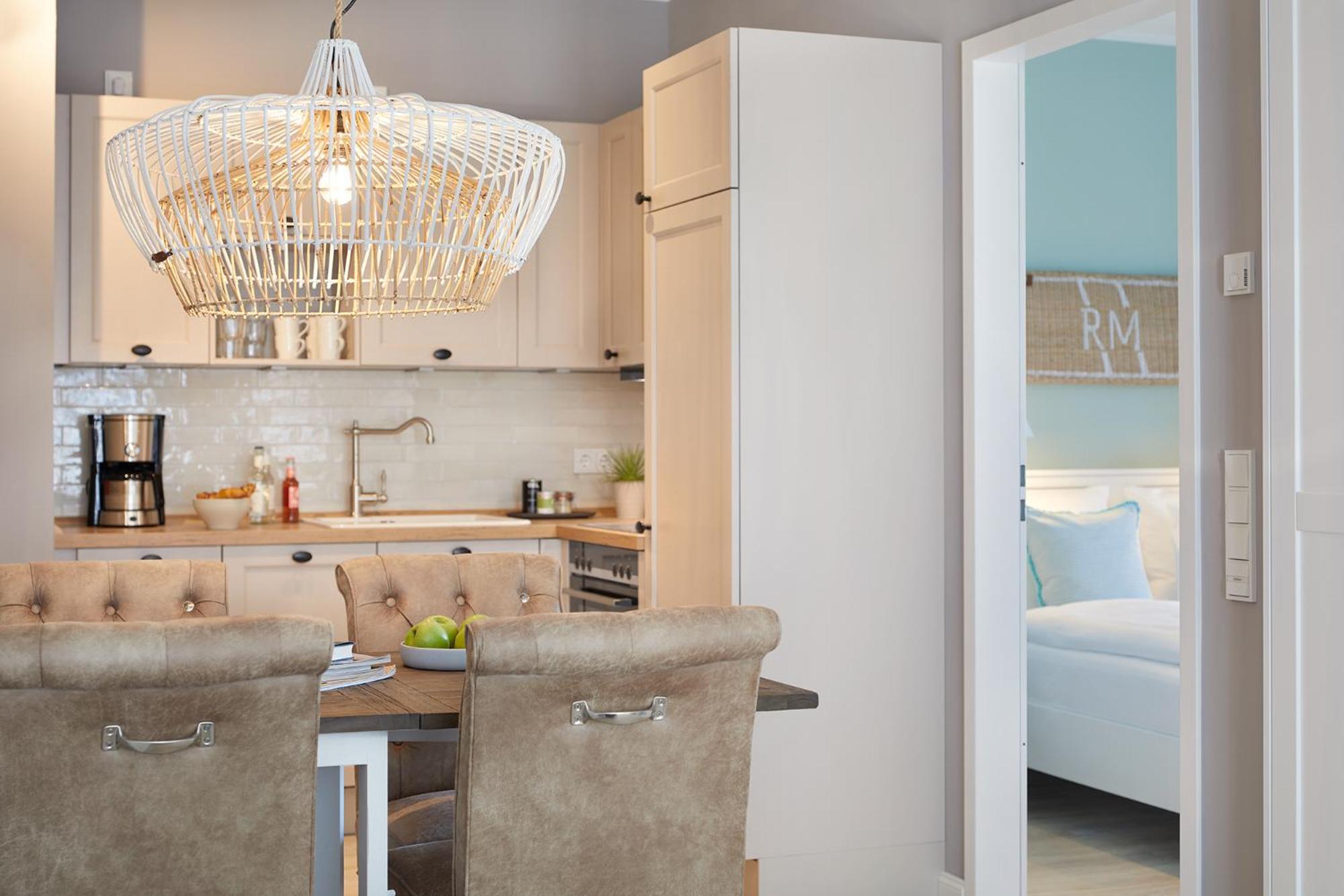 Two-Bedroom Apartment - Photo 2