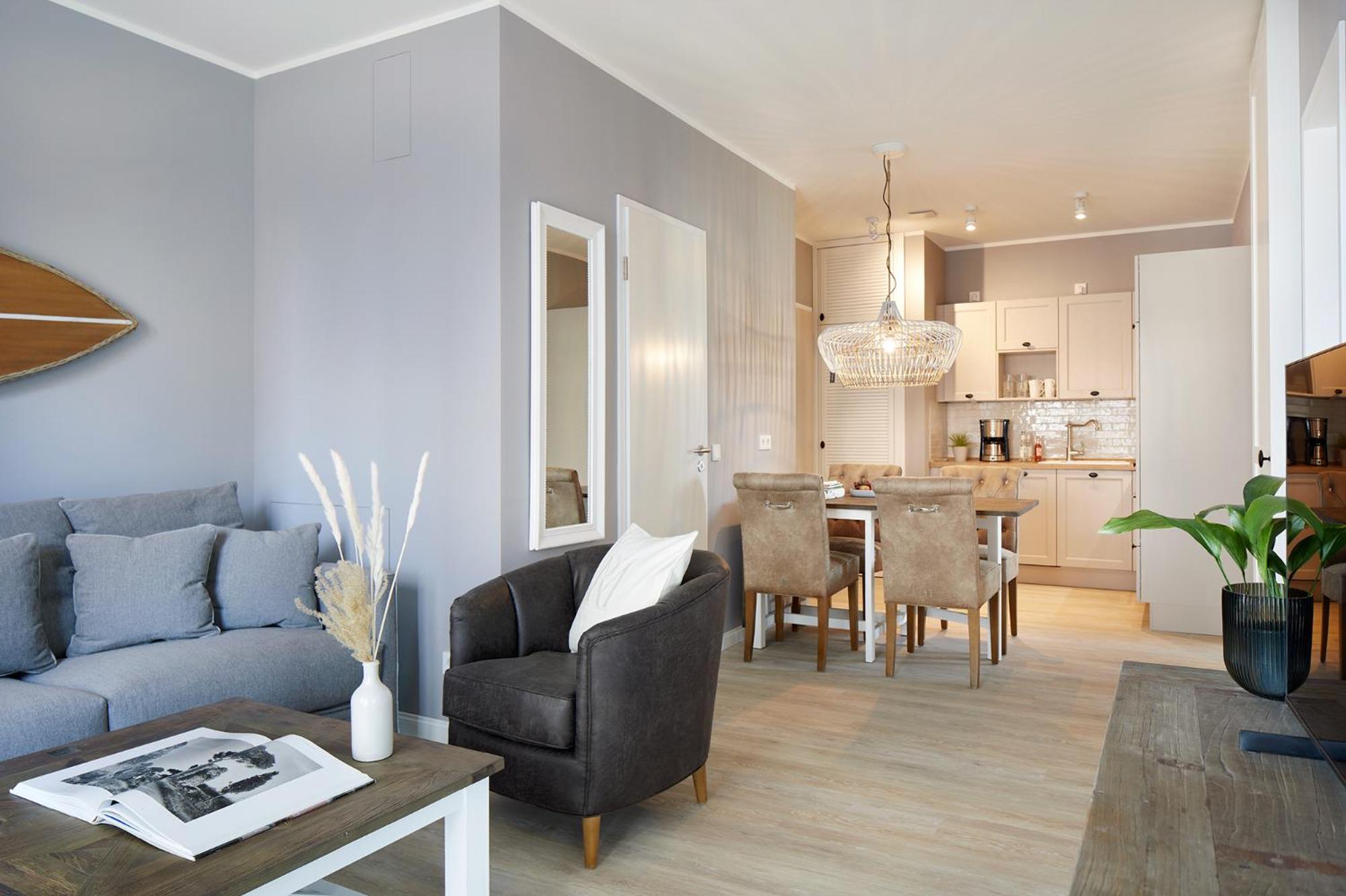 Two-Bedroom Apartment - Photo 9