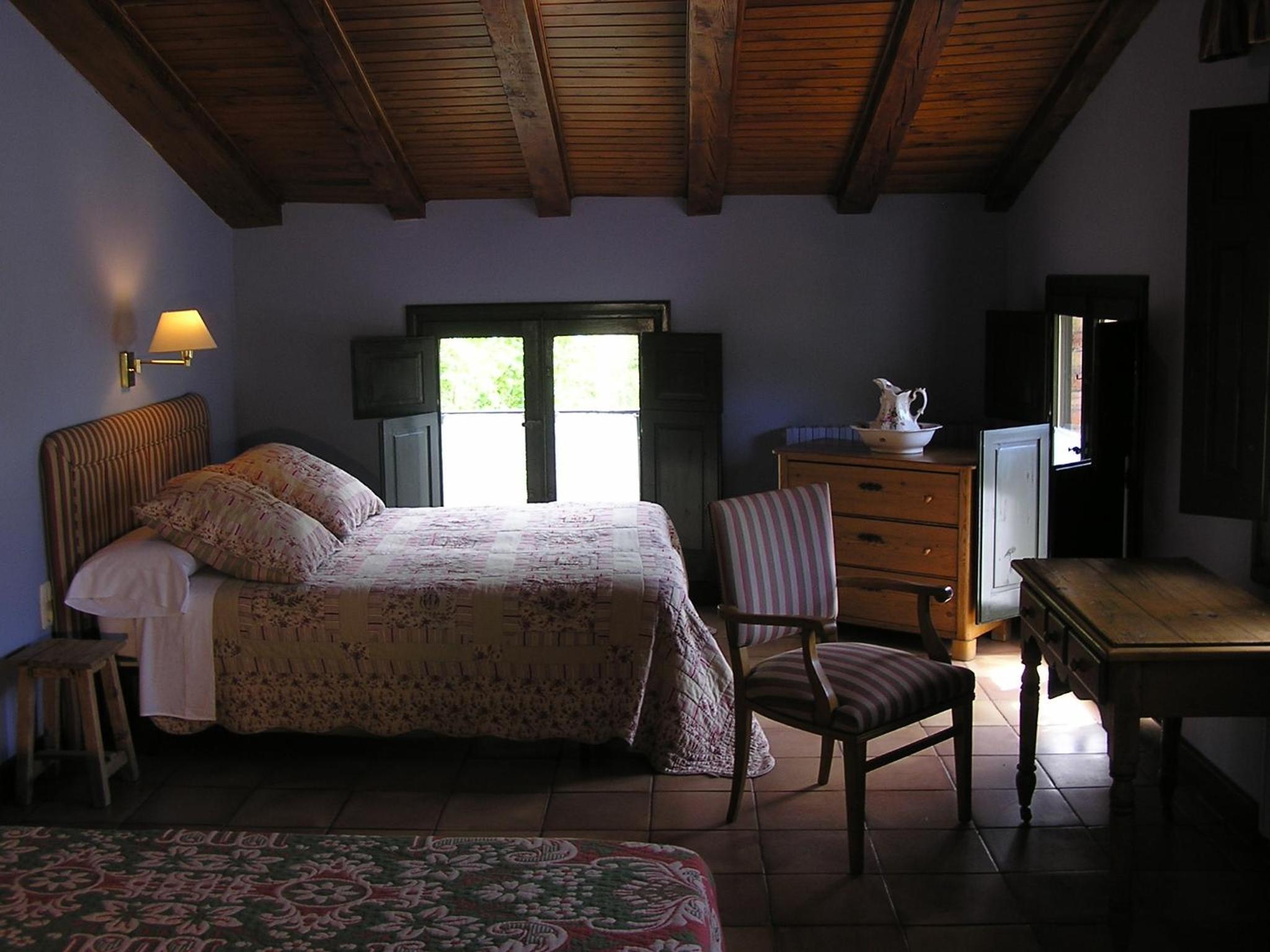 Quadruple Room with Private Bathroom photo 2