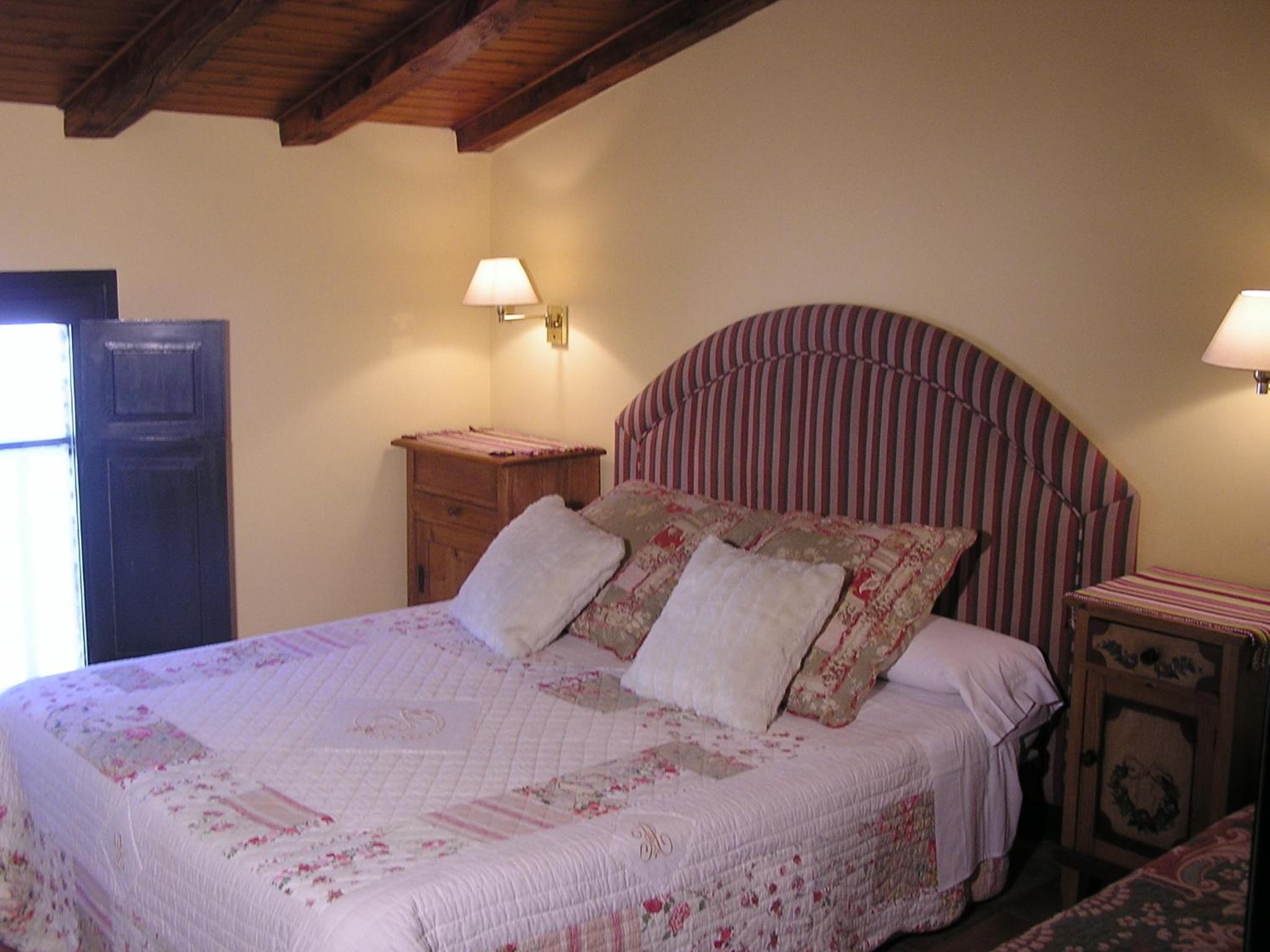Double or Twin Room with Bathroom photo 2