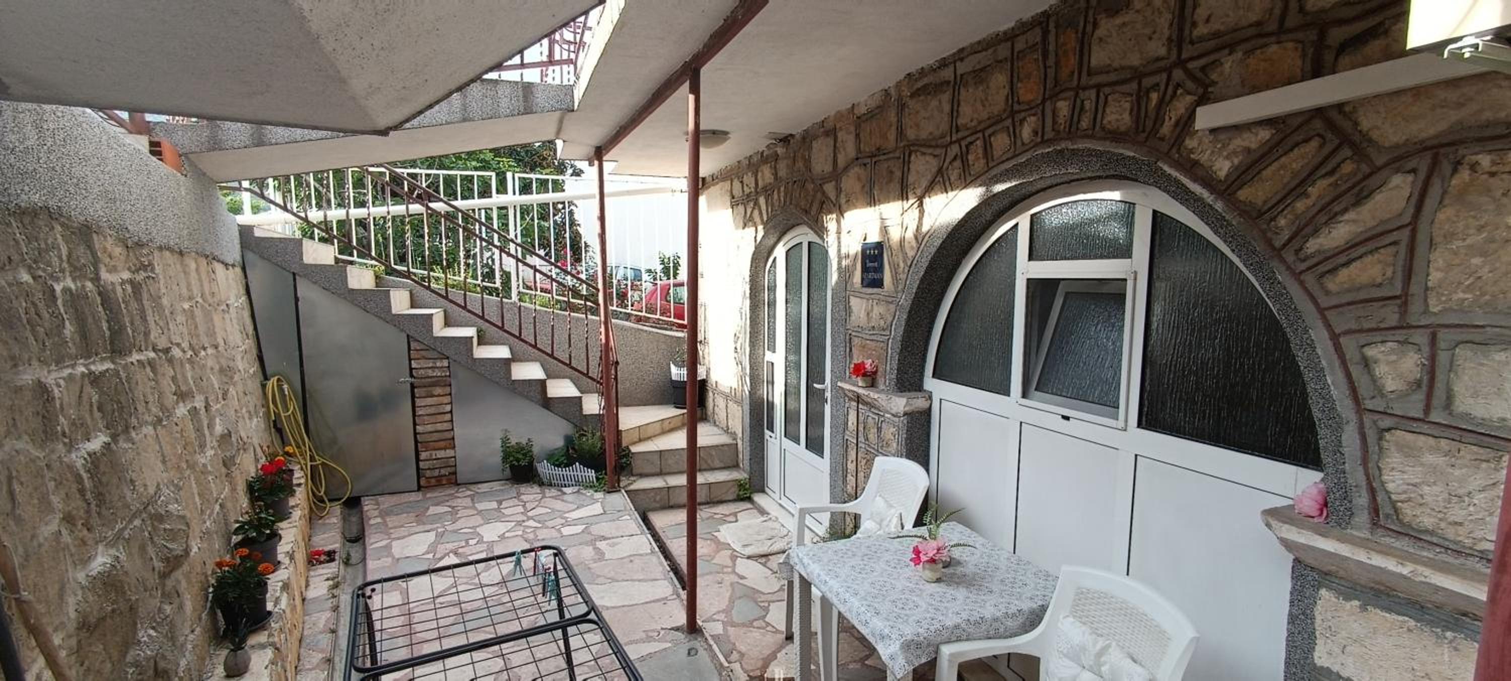 Apartment - Photo 7