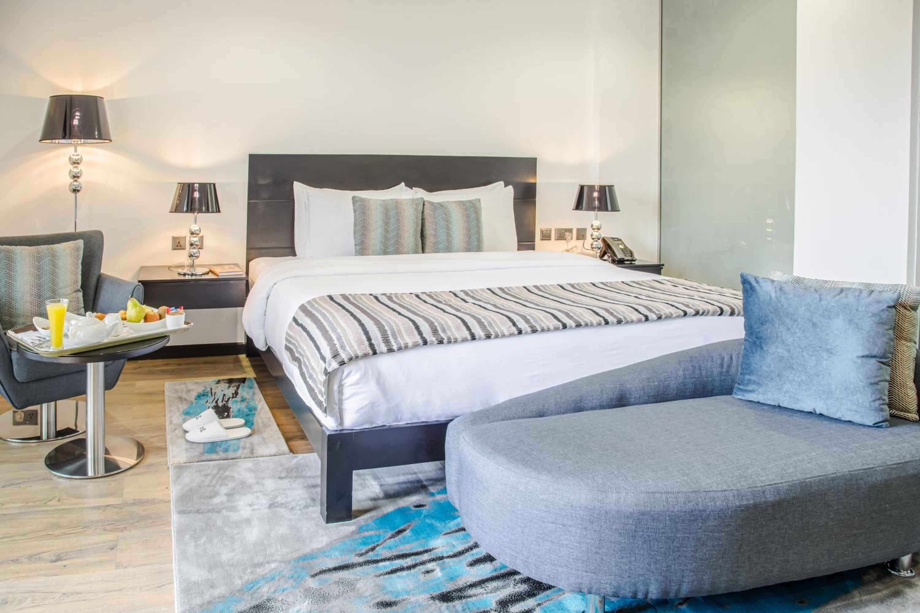 Superior King Room - Photo 6