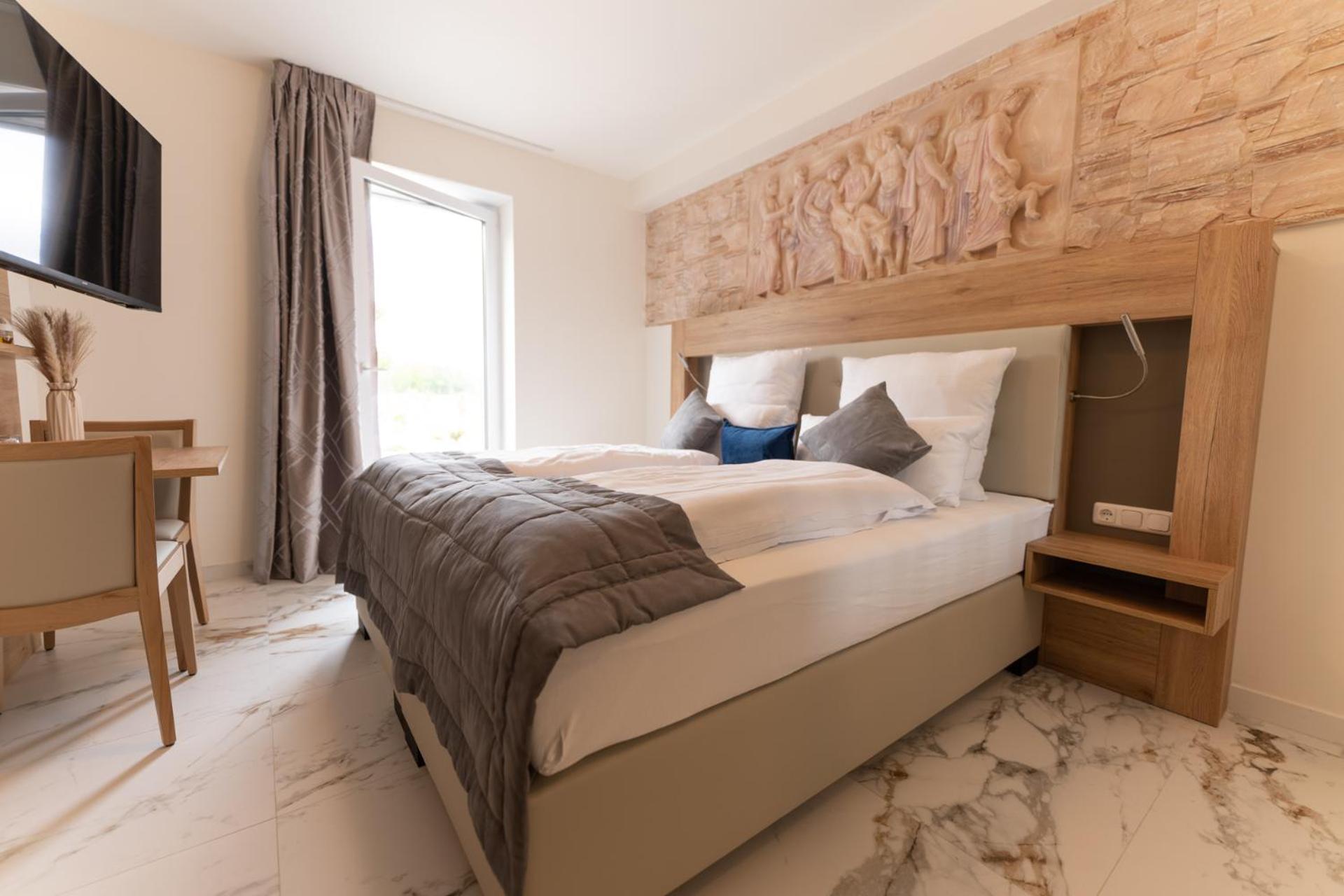 Double Room with Terrace - Photo 1