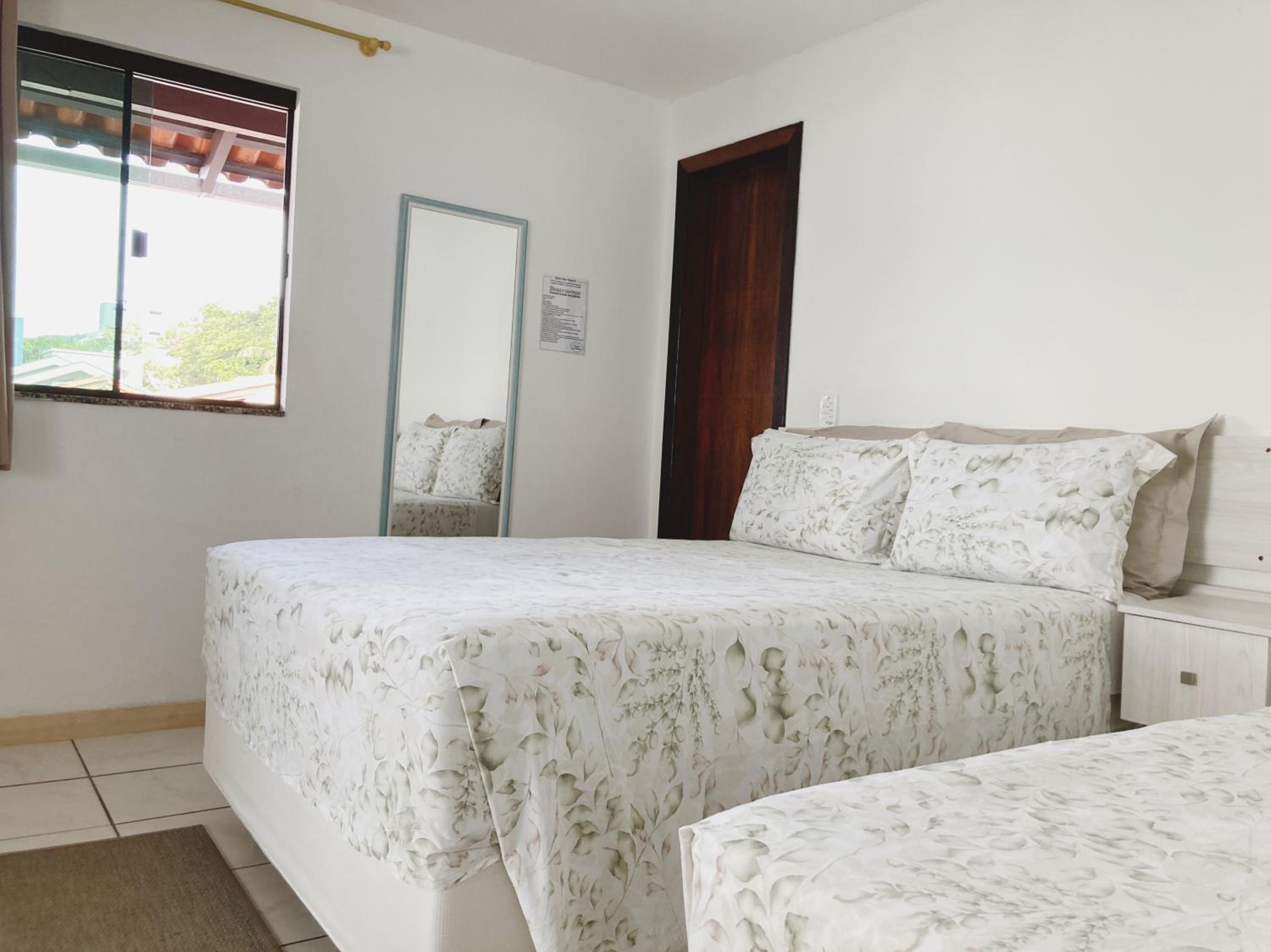 Triple Room with Balcony - Photo 7