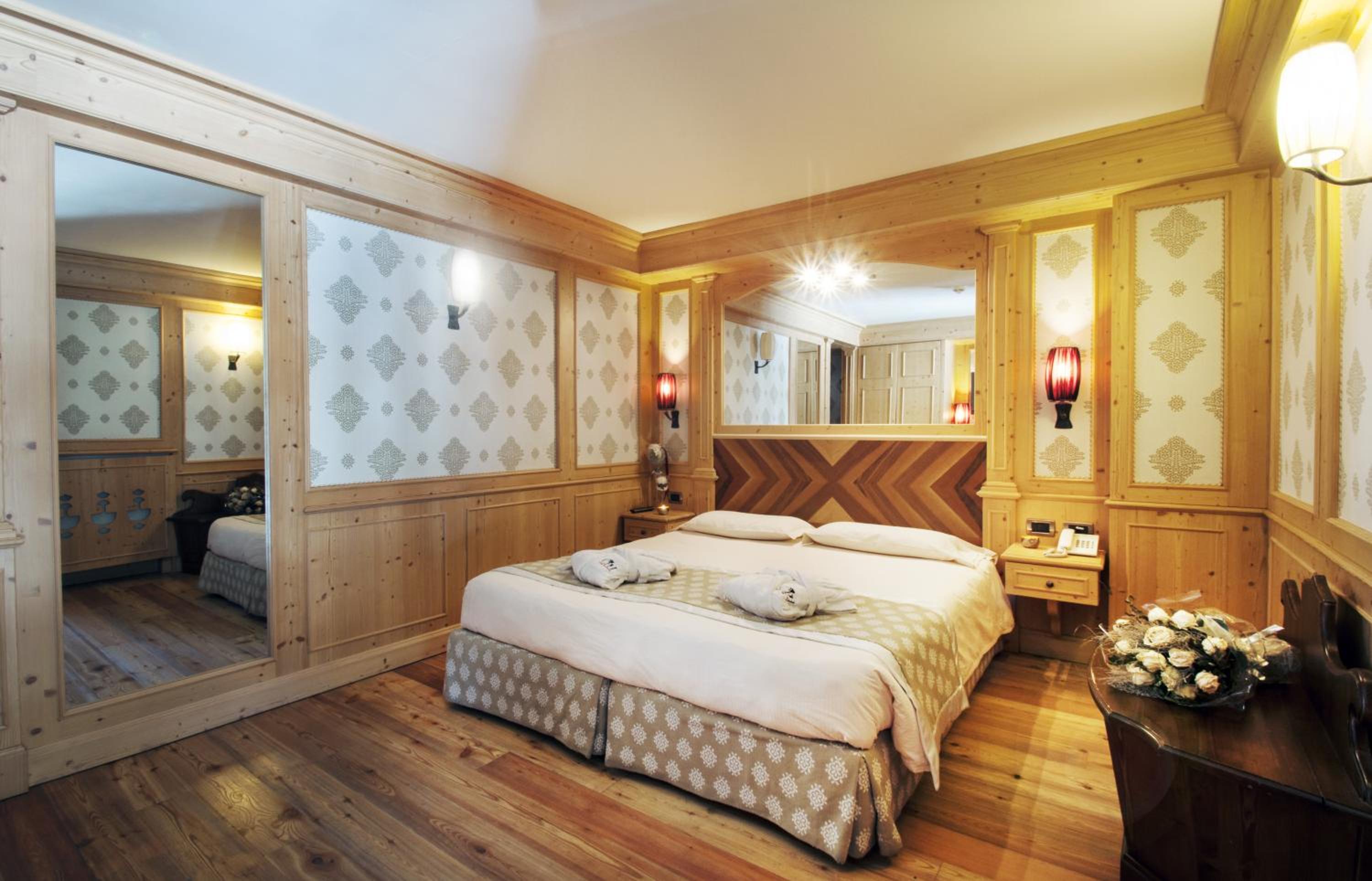Triple Room with Extra Bed - Photo 1
