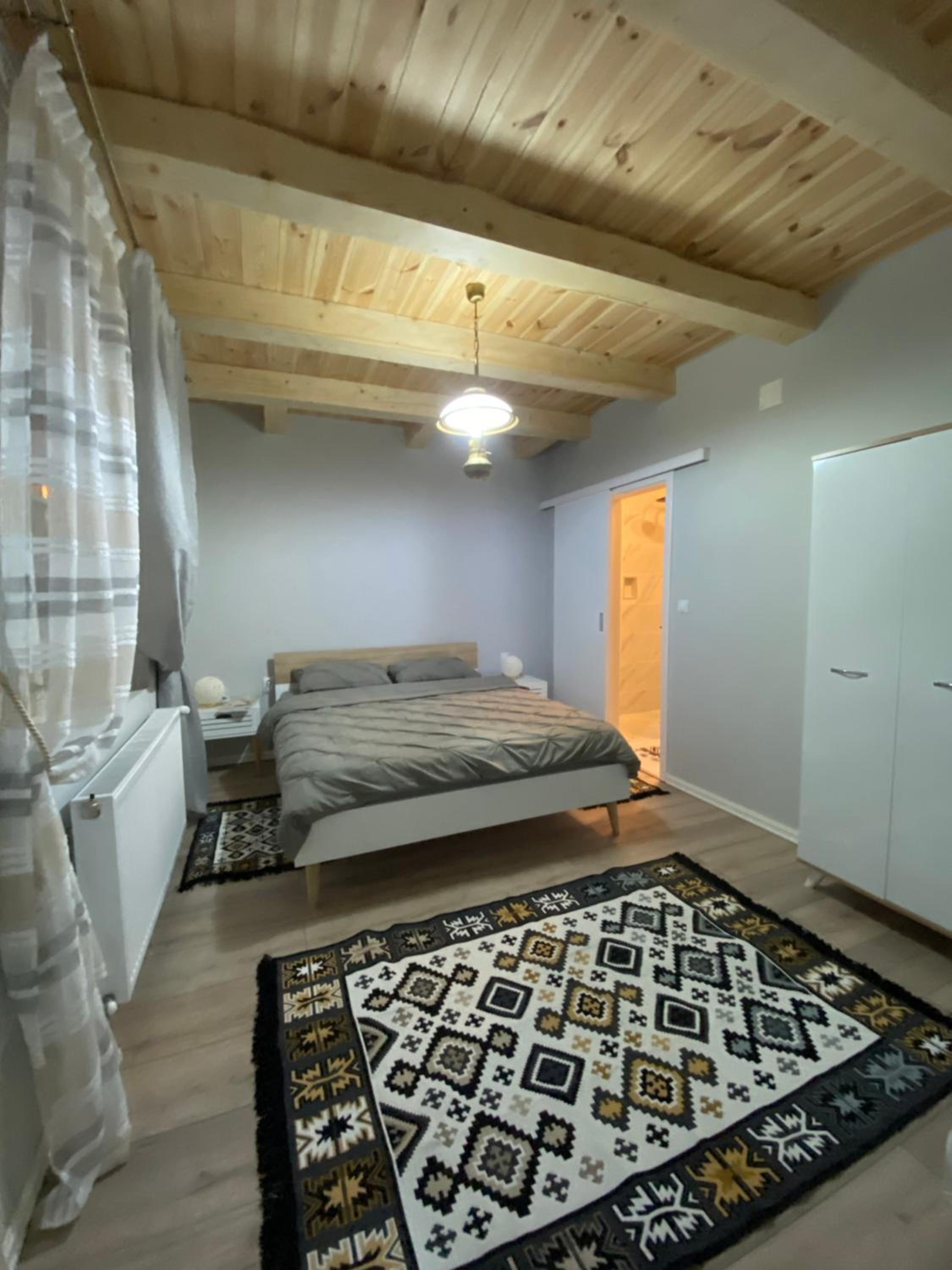 Three-Bedroom House photo 1