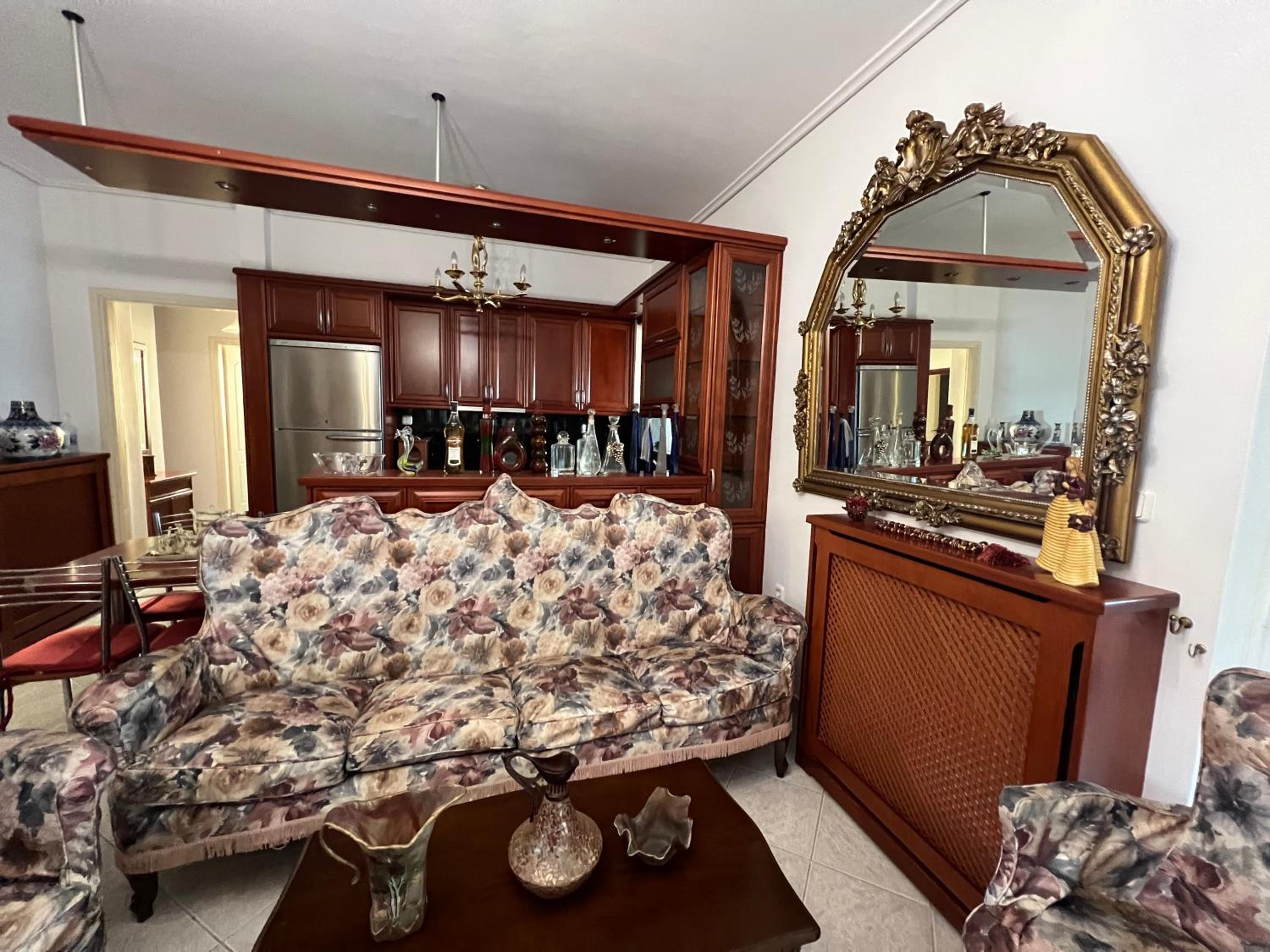Three-Bedroom Apartment photo 1