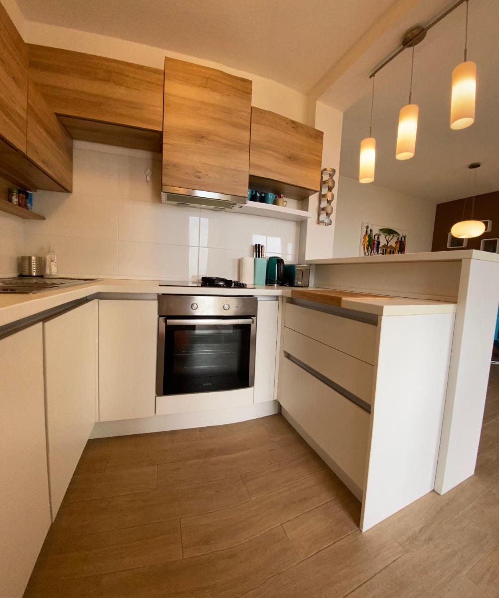 Two-Bedroom Apartment - Photo 6