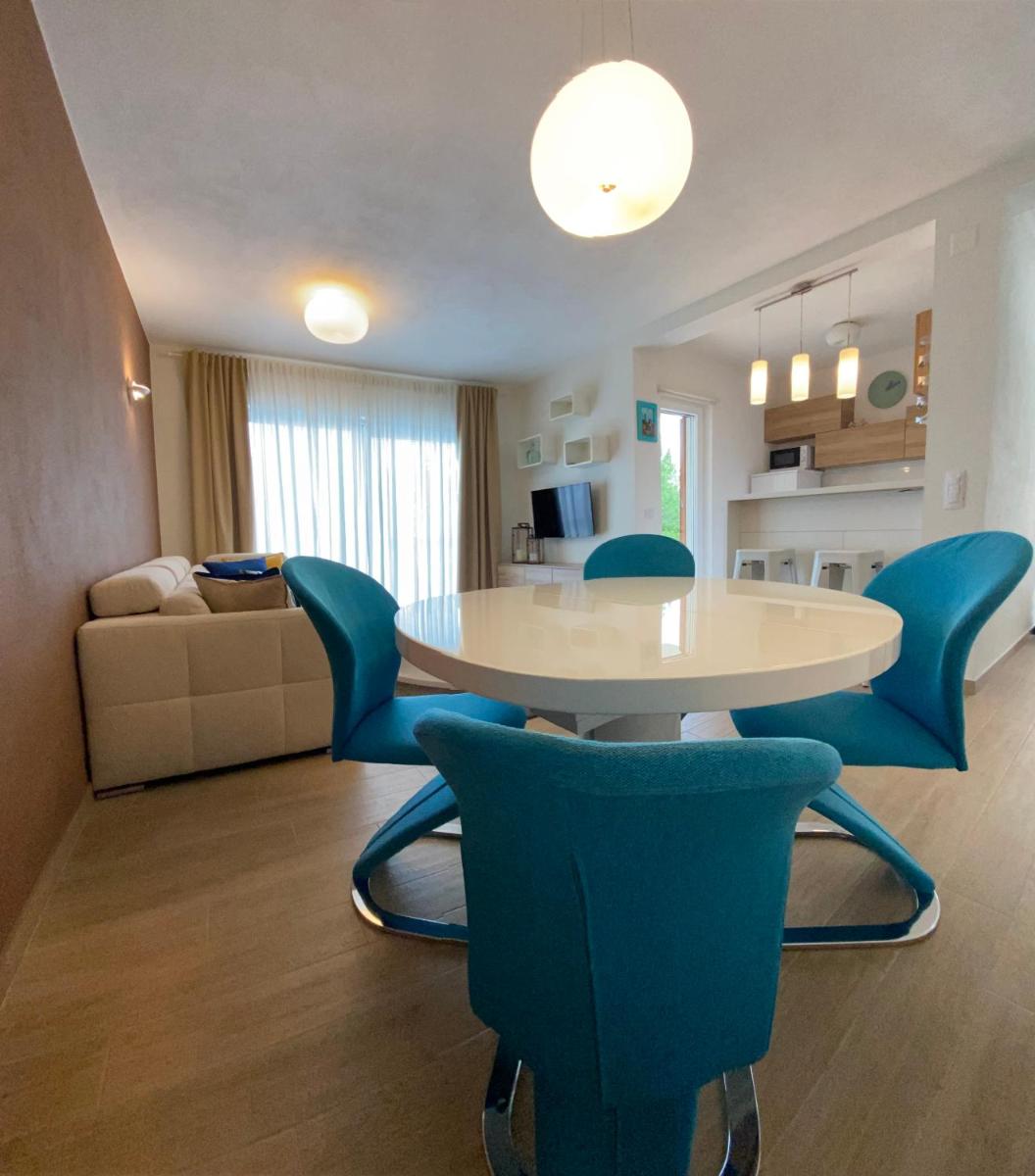Two-Bedroom Apartment - Photo 8