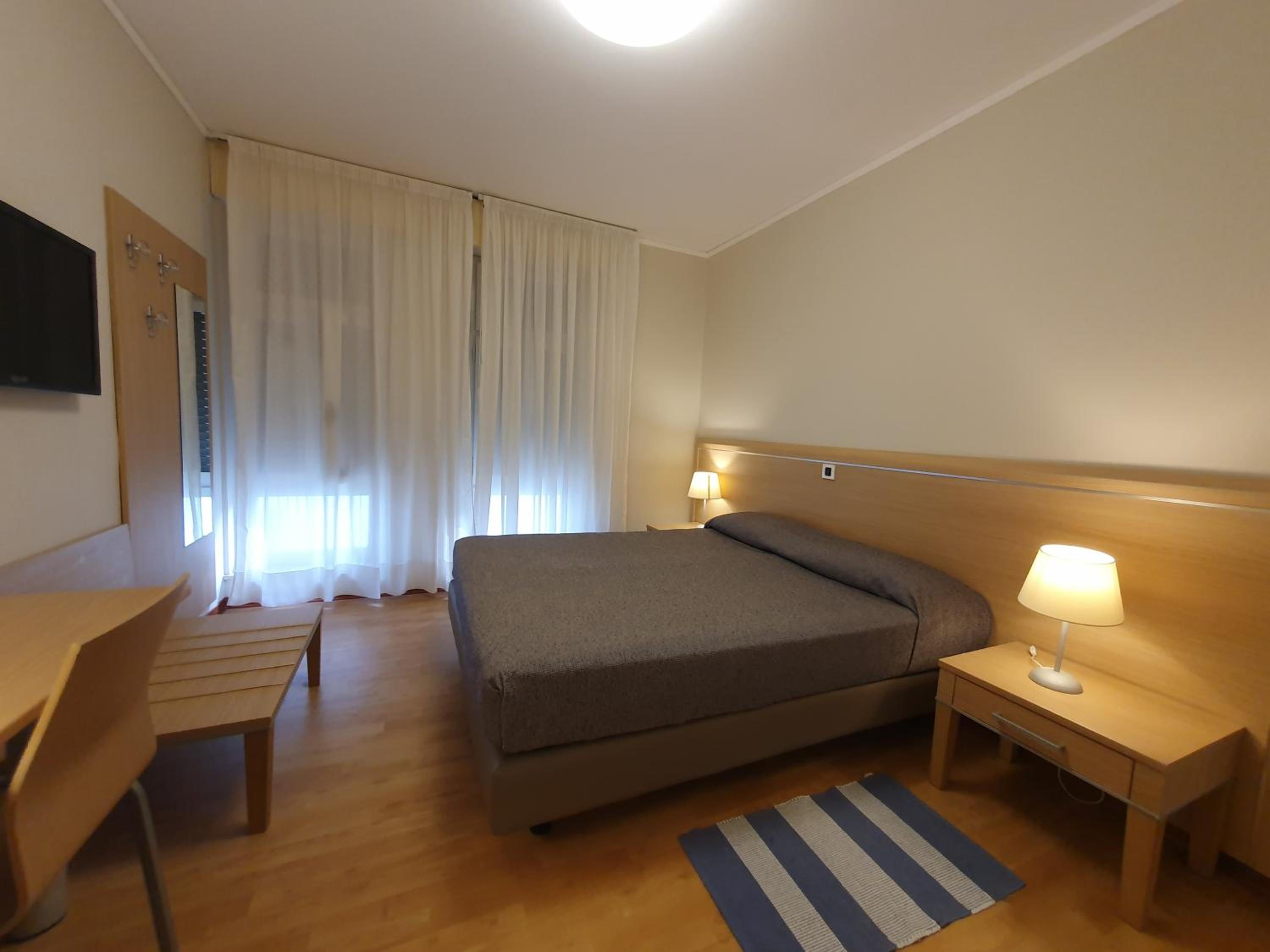 Classic Quadruple Room photo 2