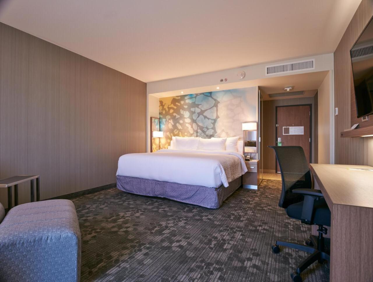 King Room with Sofa Bed