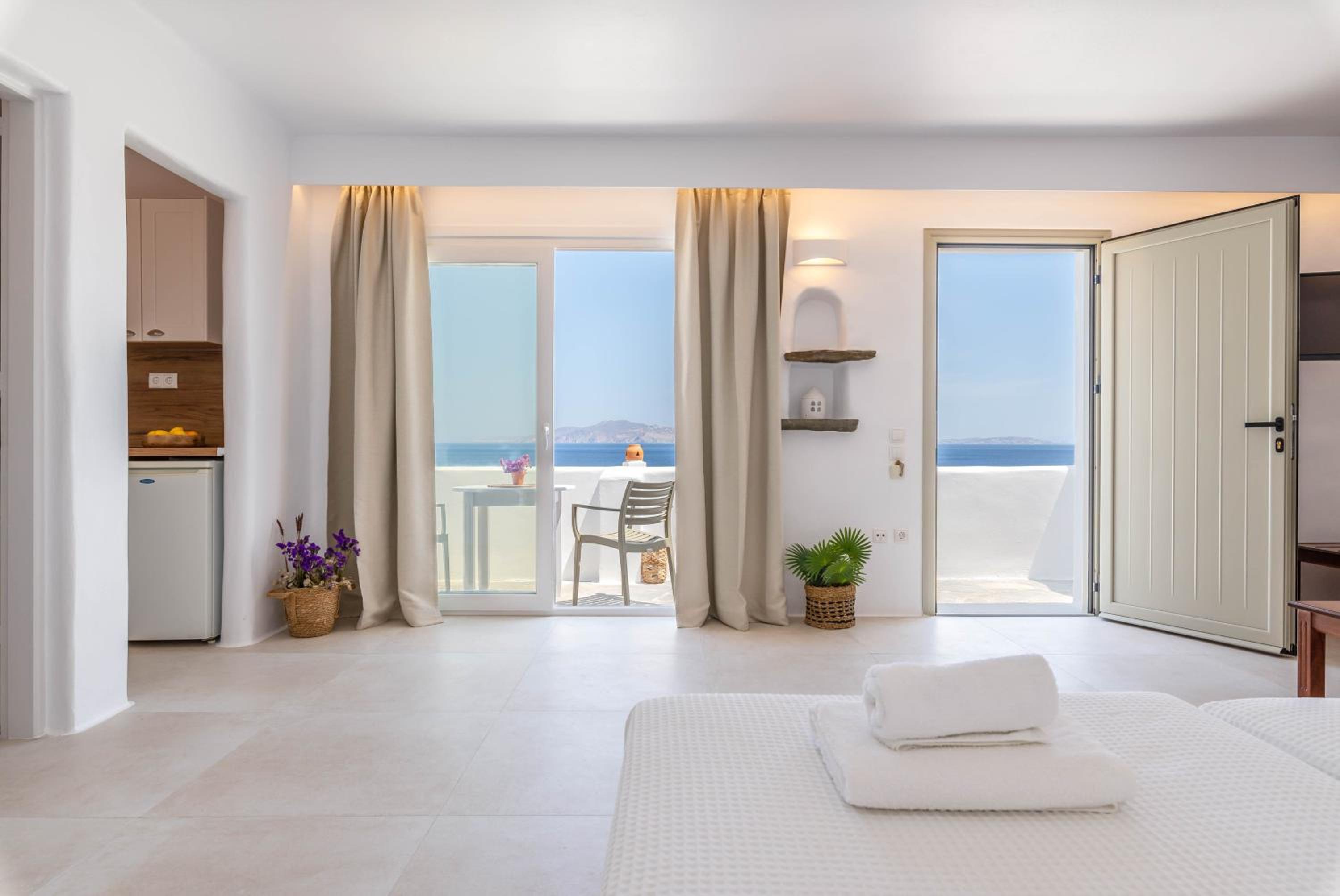 Estúdio com Vista para o Mar e Varanda (2 Adultos)