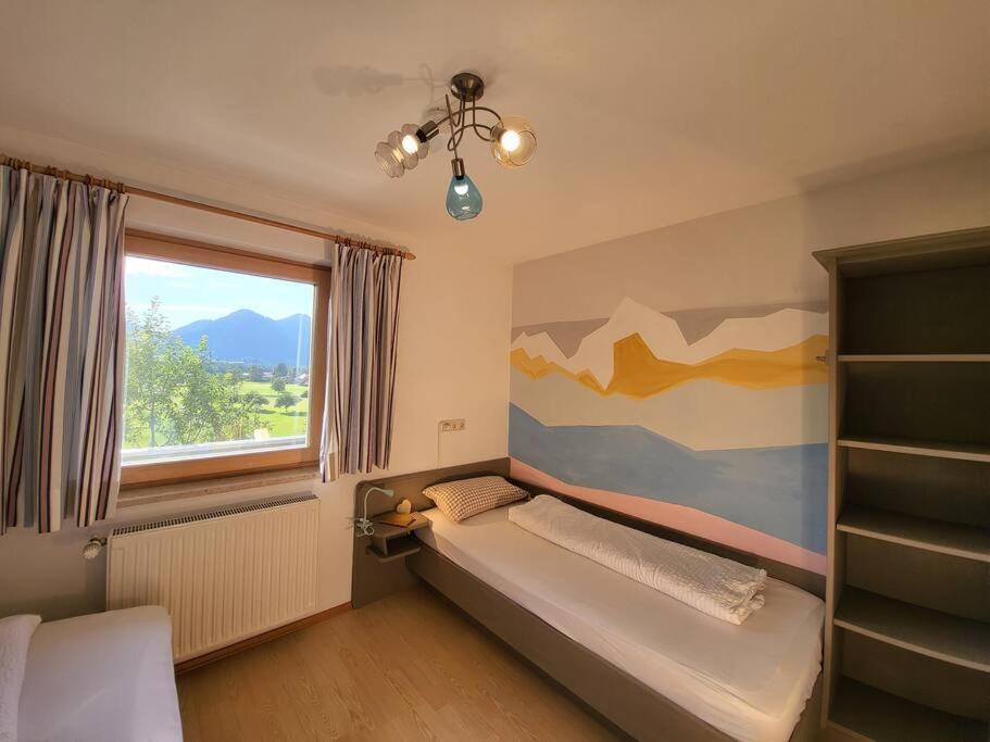 Three-Bedroom Apartment photo 1