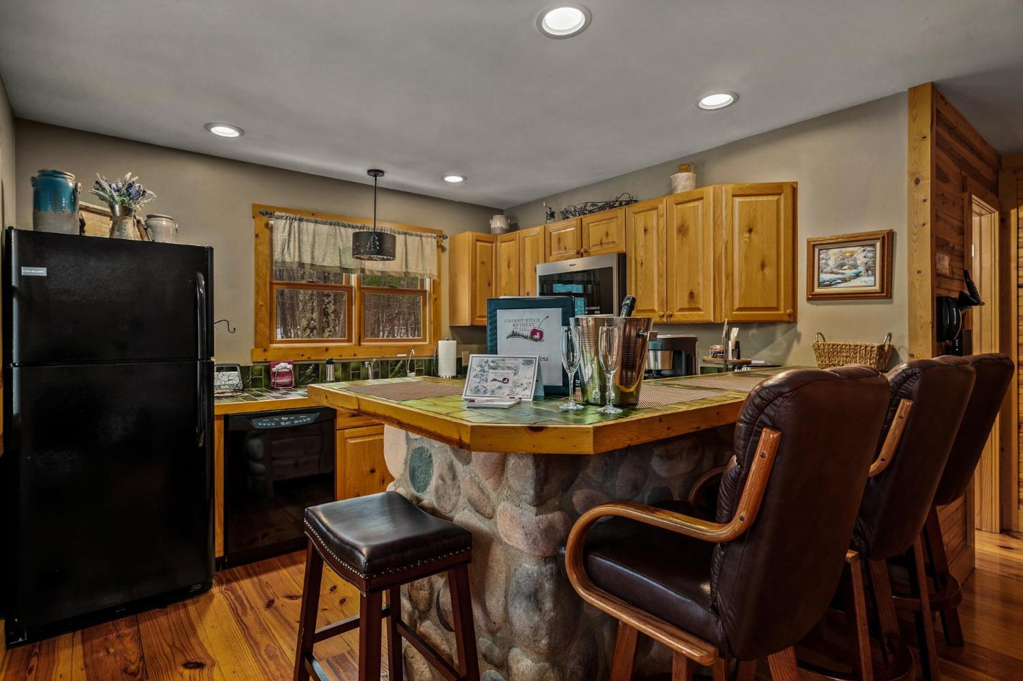 Two-Bedroom House photo 3