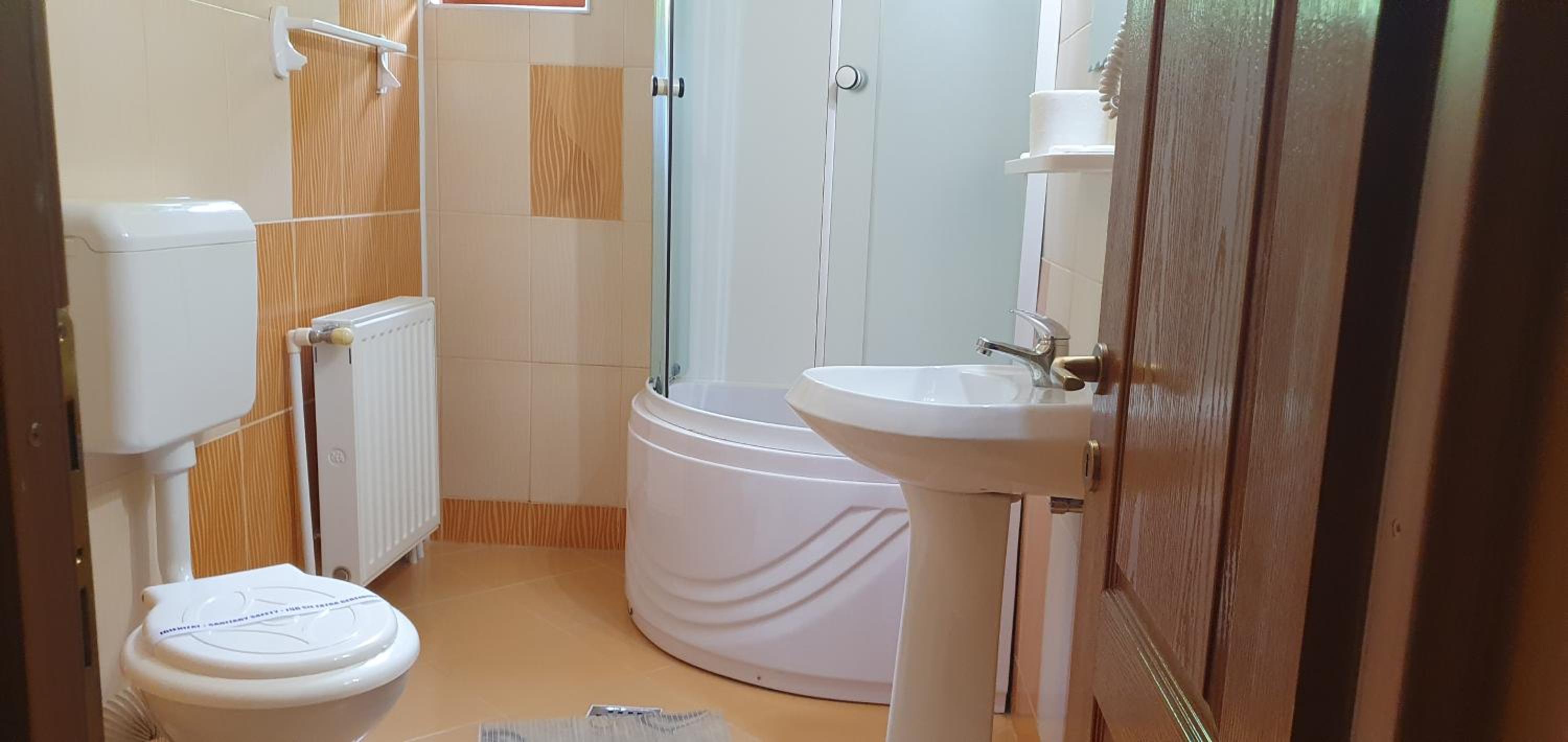Two-Bedroom Suite photo 3