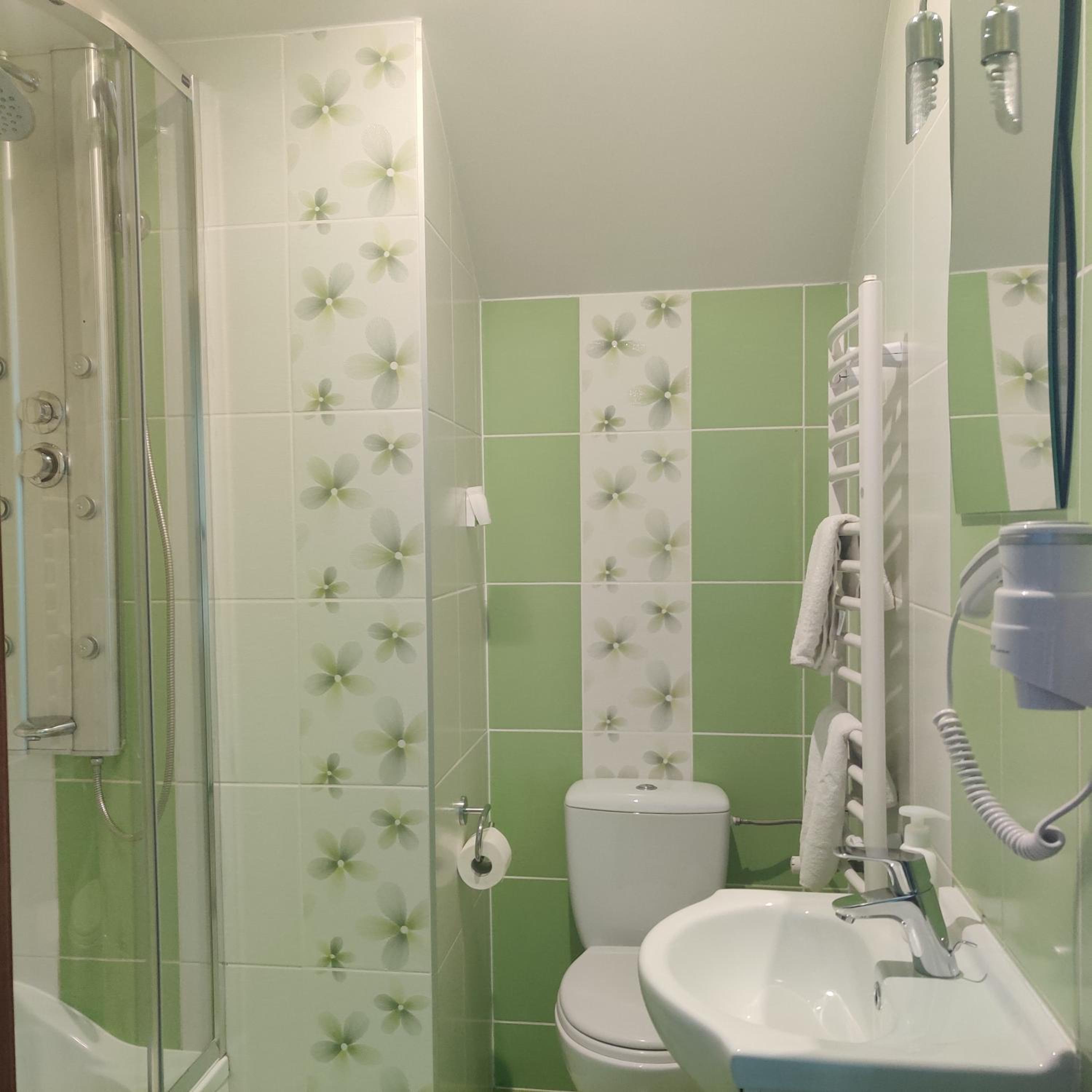 Deluxe Triple Room photo 3