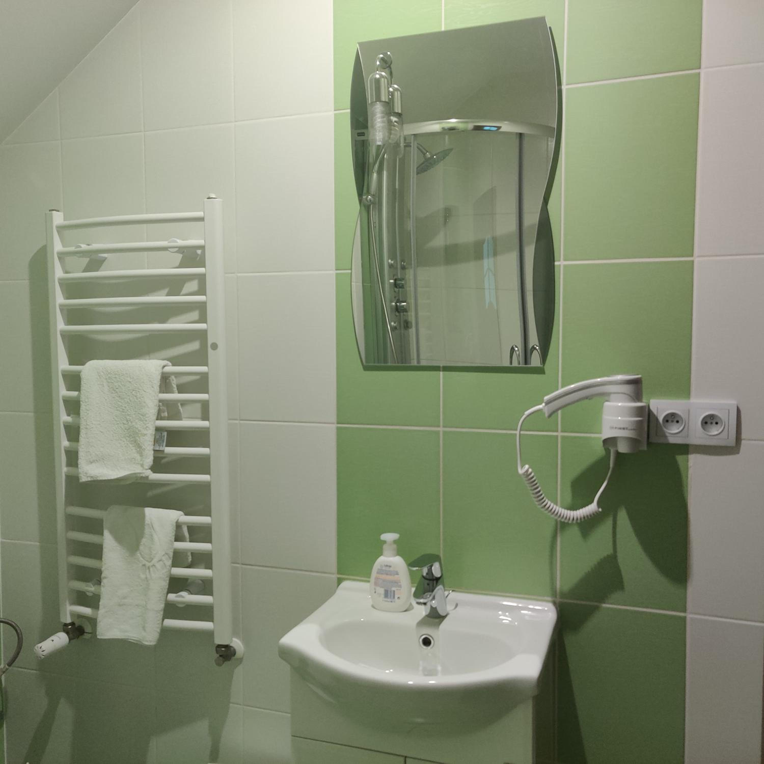 Deluxe Triple Room photo 2