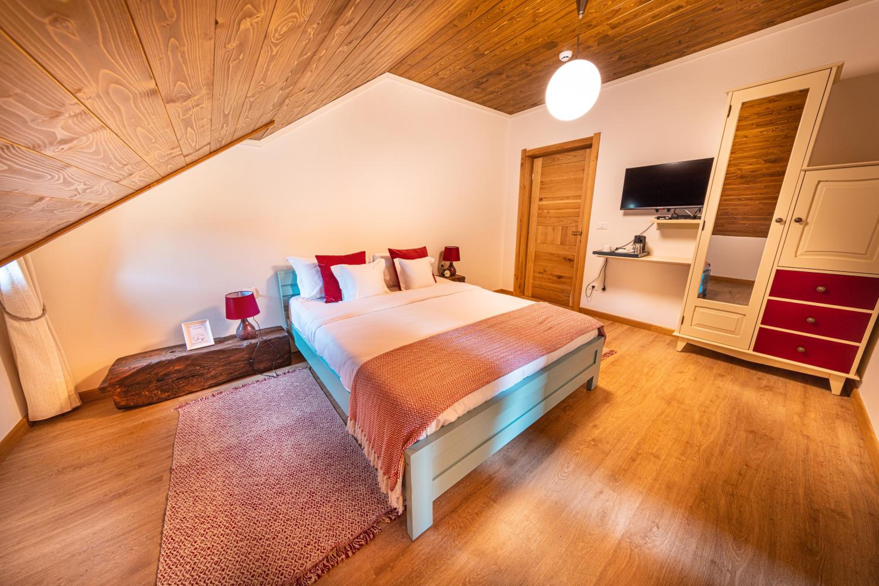 Double Room - Photo 1