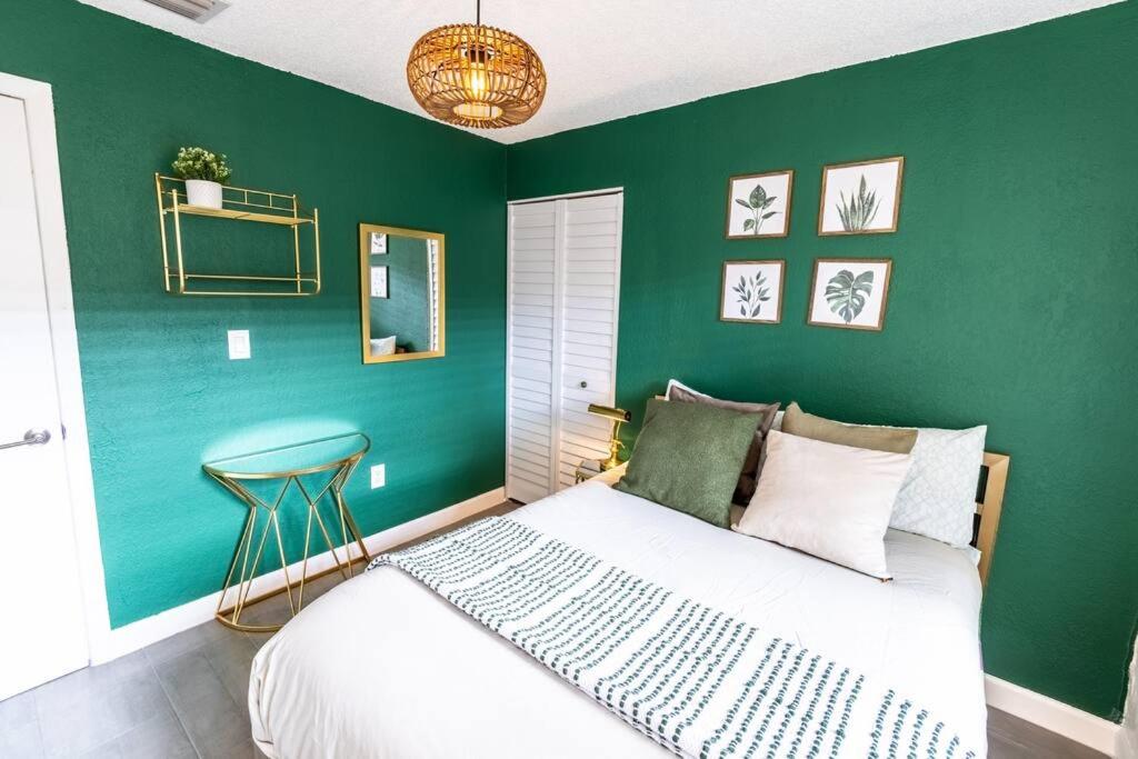 Four-Bedroom House photo 1
