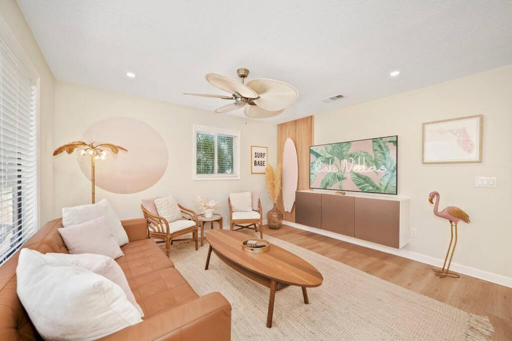 Four-Bedroom House photo 2