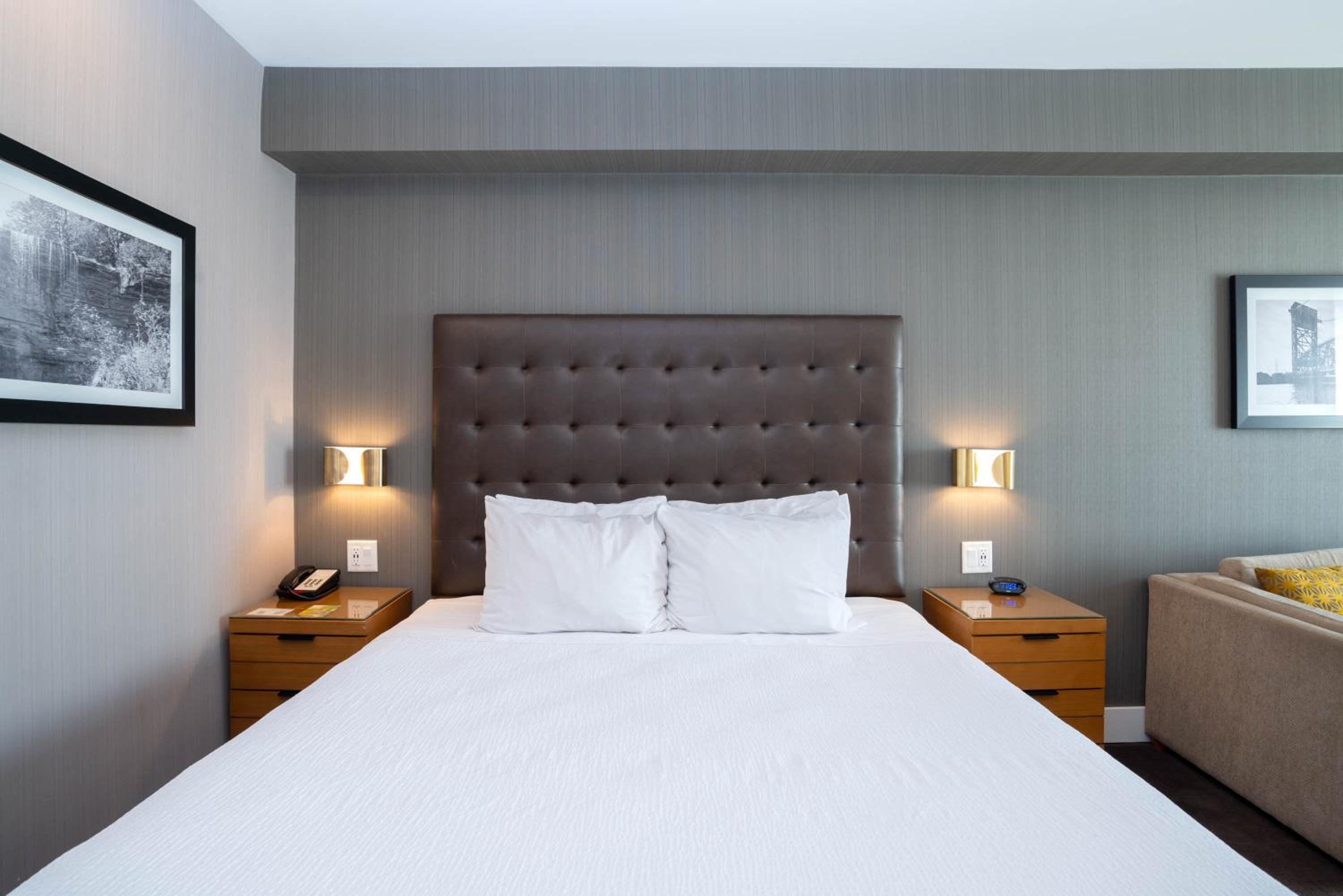 Standard Room, 1 King Bed, Sofa Bed