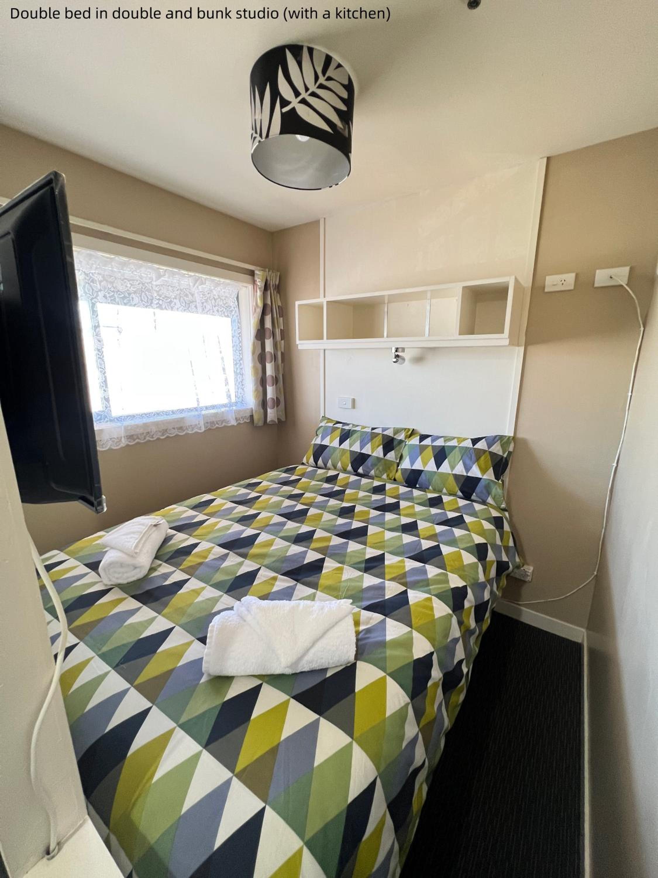 Double Bunk Studio - Photo 12